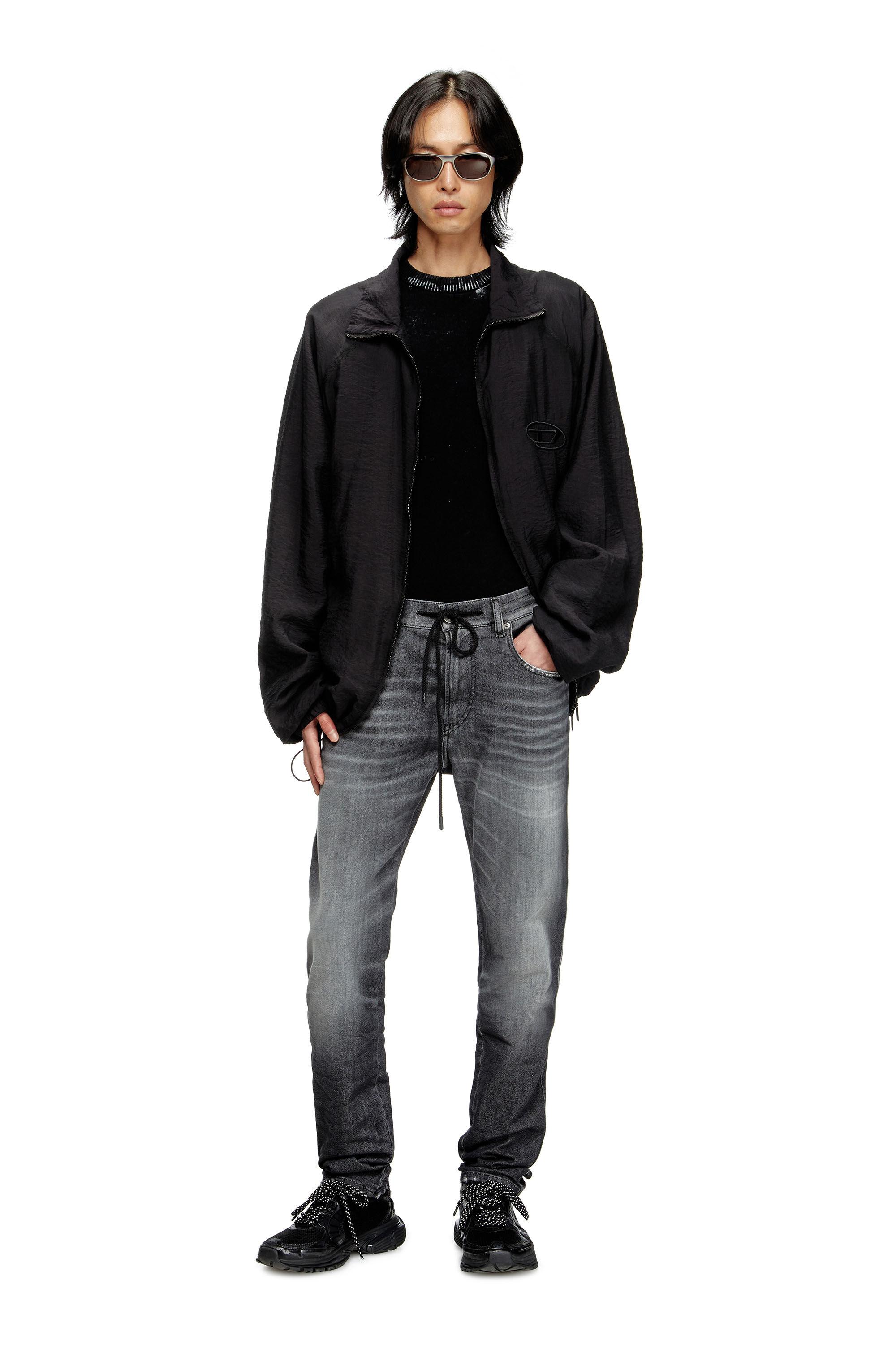Diesel - Slim 2062 D-Strukt Joggjeans® 09M67 Homme, Noir/Gris foncé - Image 1