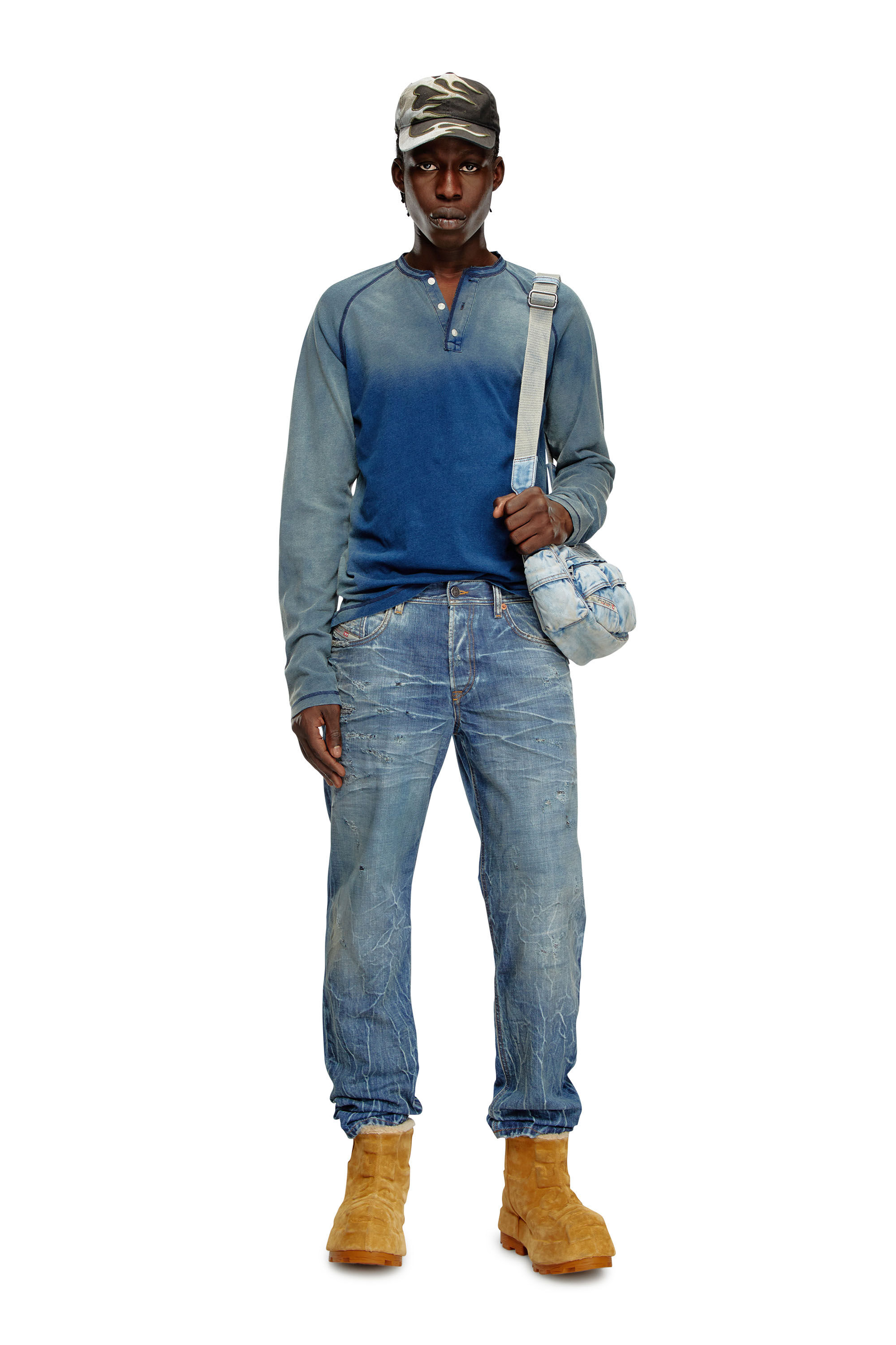 Diesel - Male Tapered Jeans 2023 D-Finitive 09K37, Medium Blue - Image 1