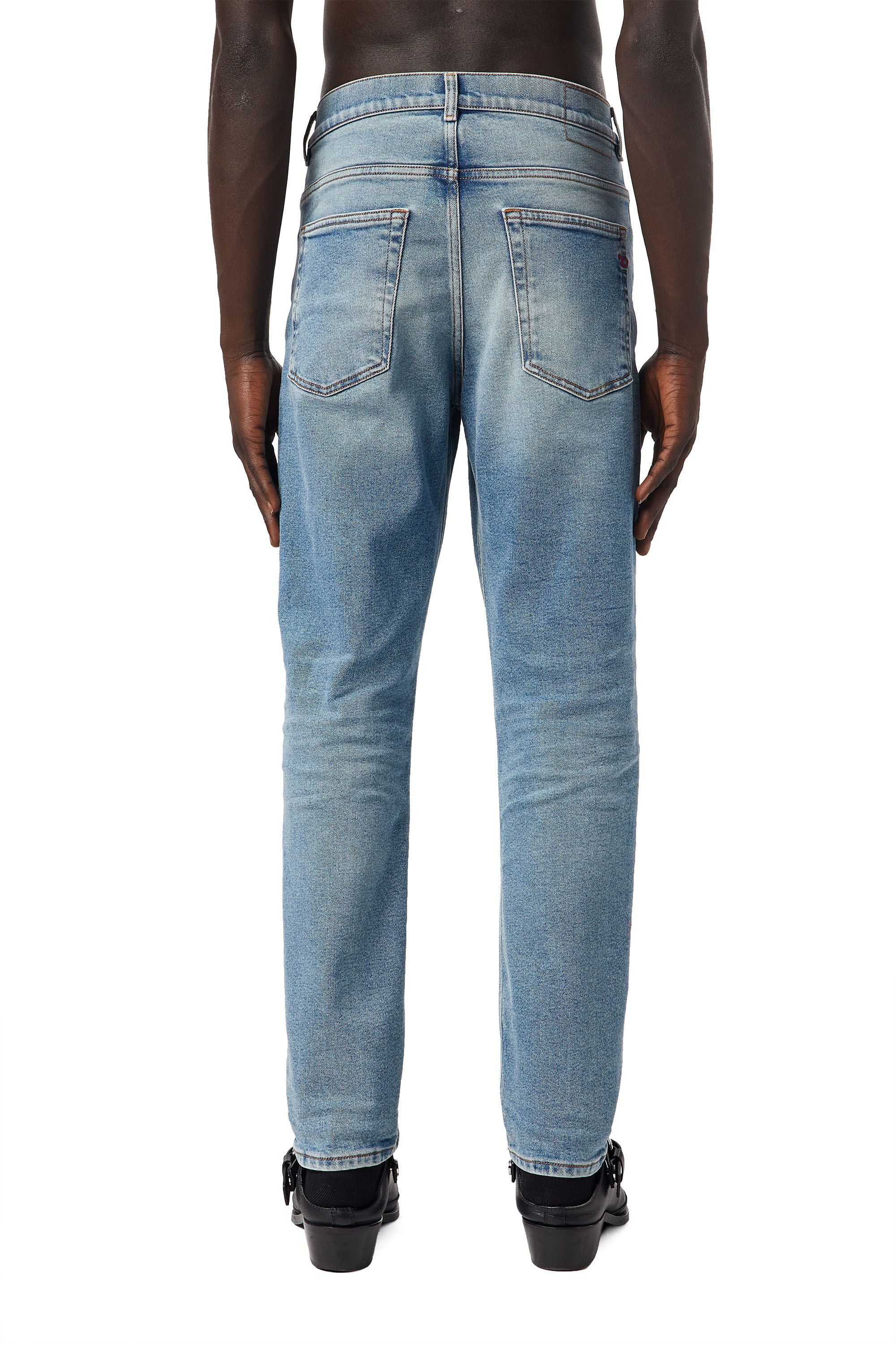 Diesel - Tapered Jeans 2005 D-Fining 09C77, Bleu Clair - Image 4