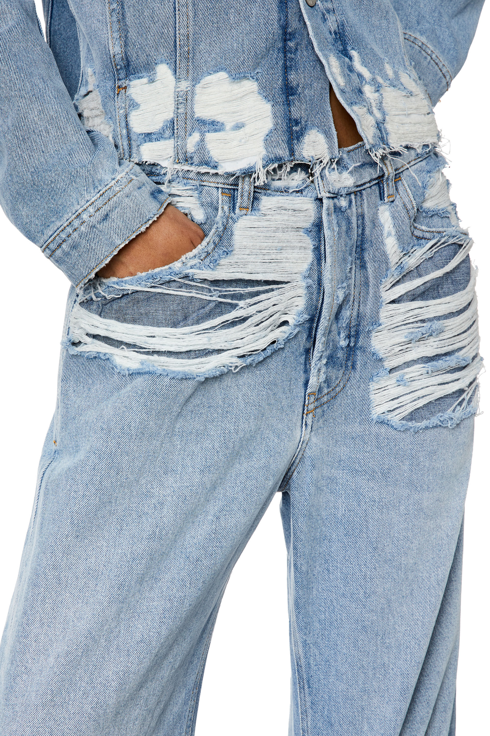 Diesel - Female's Regular Jeans 1988 D-Ark 007S3, Light Blue - 5