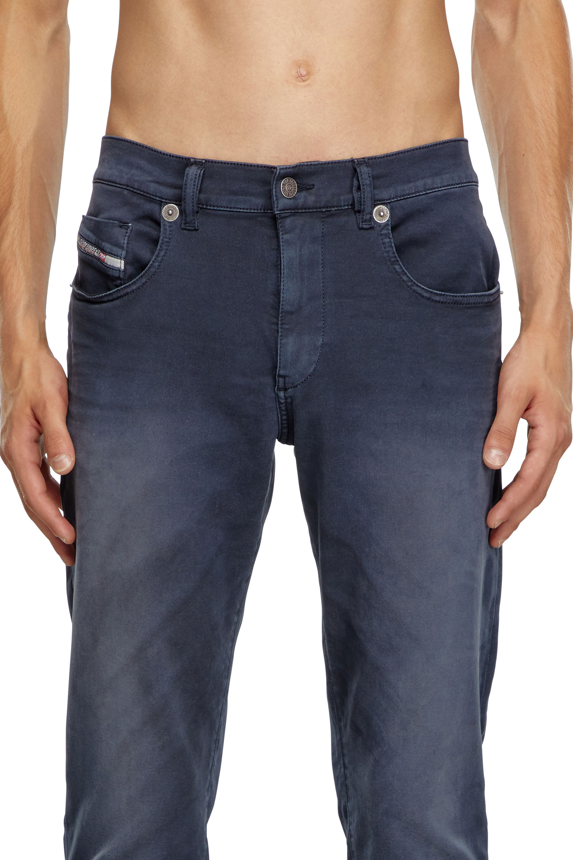 Diesel - Slim 2060 D-Strukt Joggjeans® 0670M Homme, Bleu Foncé - Image 5