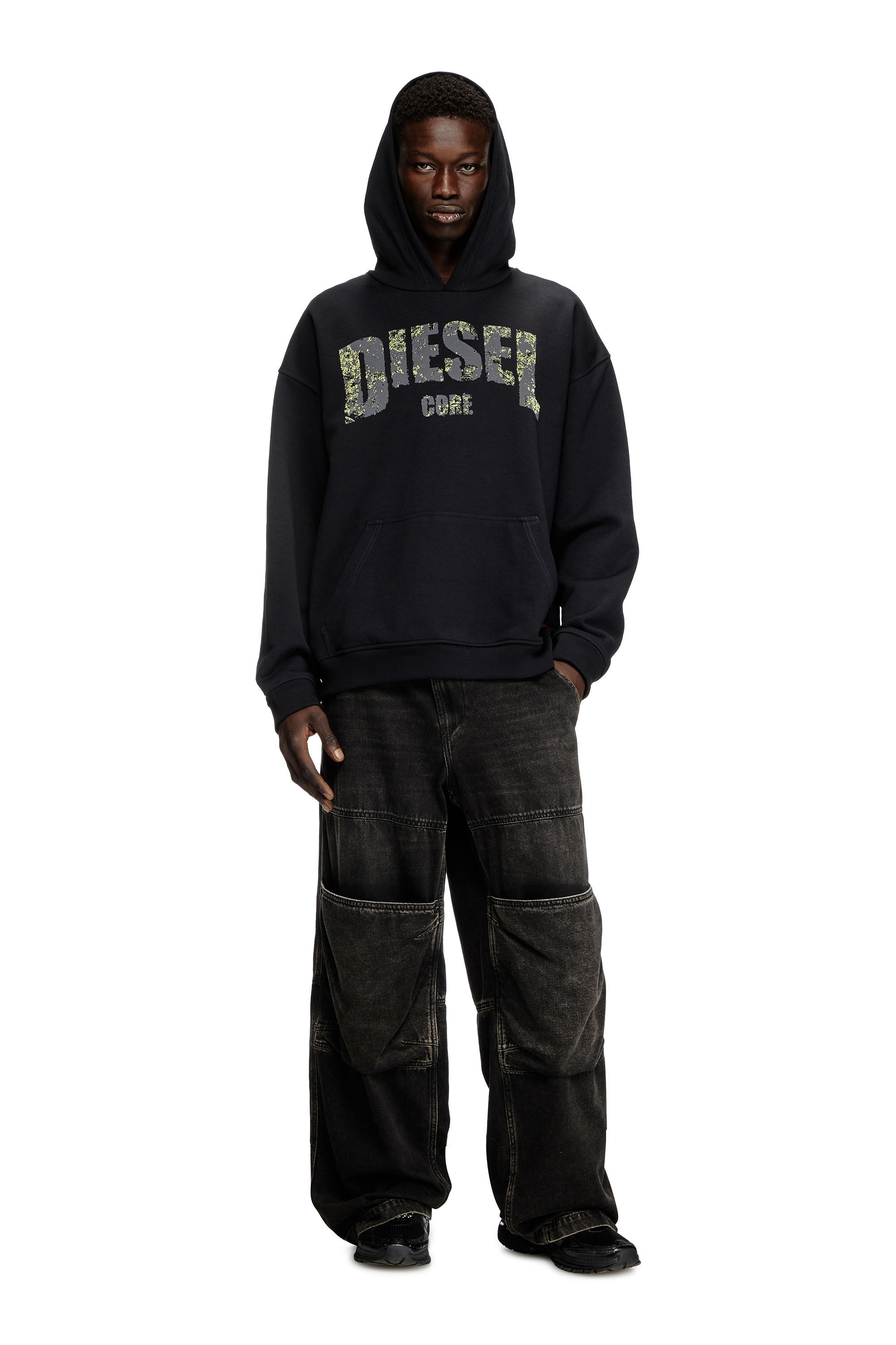 Diesel - S-BOXT-HOOD-R13, Sweat-shirt à capuche avec logo imprimé effet destroy Homme in Noir - 1
