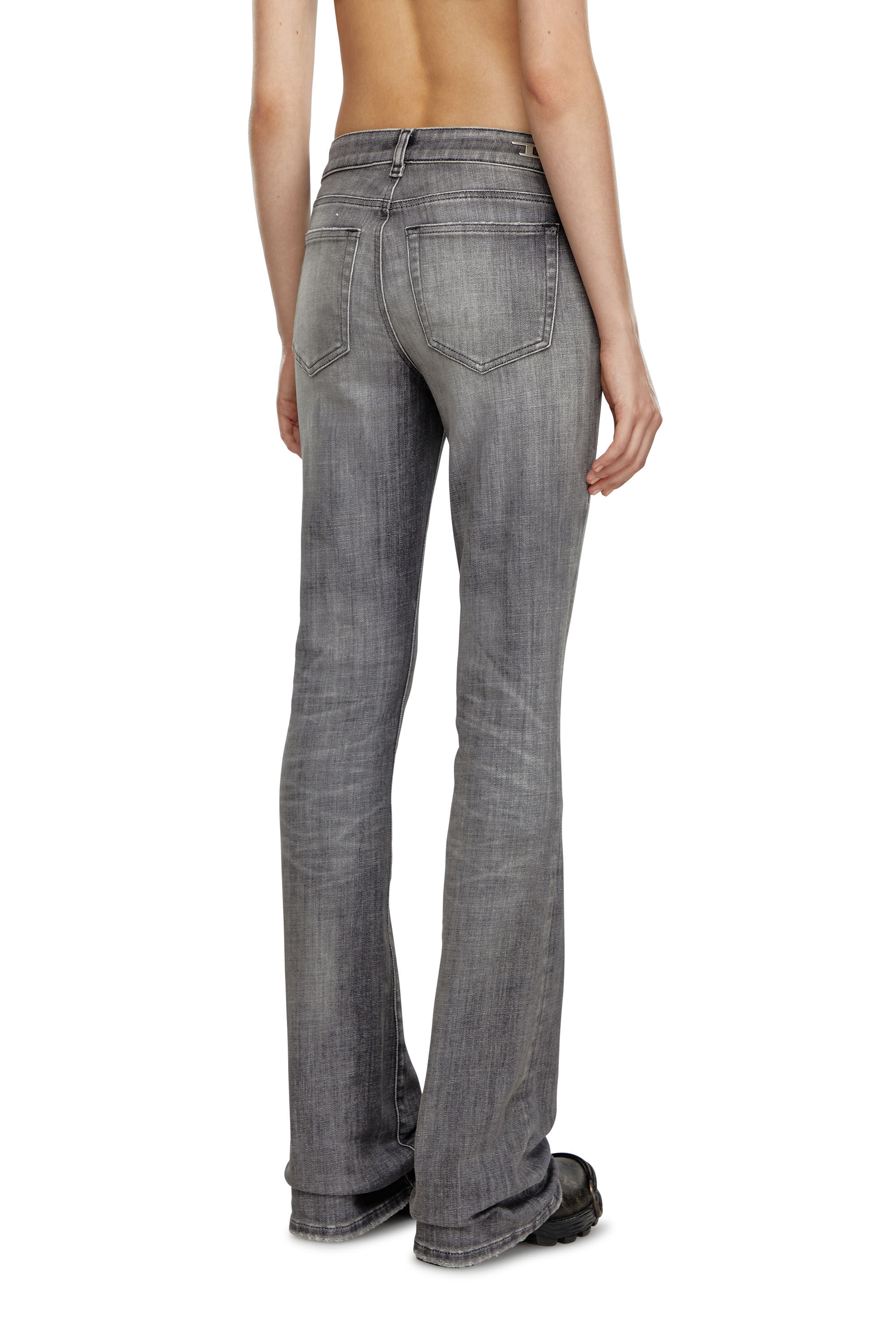 Diesel - Femme Bootcut and Flare Jeans 1969 D-Ebbey 09J29, Gris - Image 5