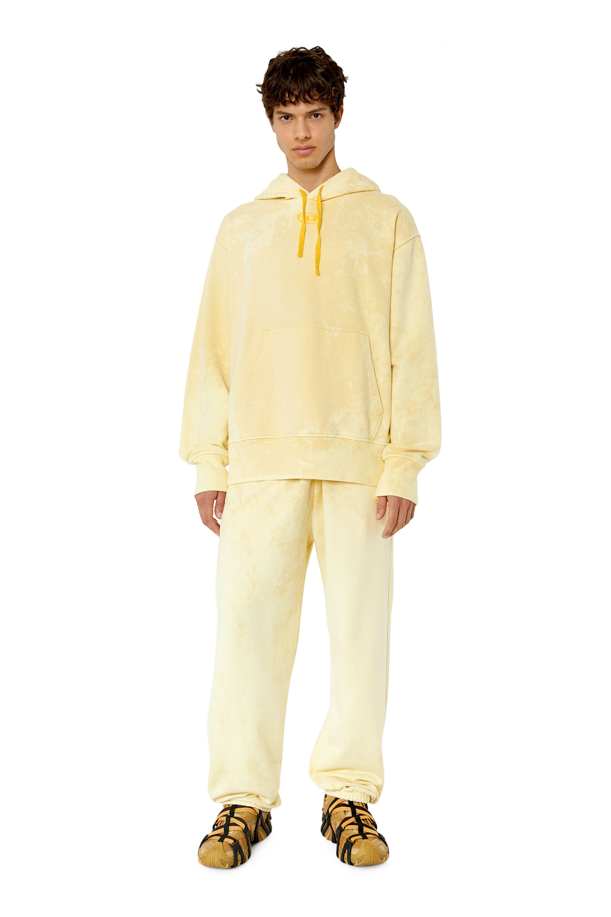 Diesel - S-MACS-HOOD-G2, Sweat-shirt à capuche oversize délavé avec logo Homme in Jaune - 1