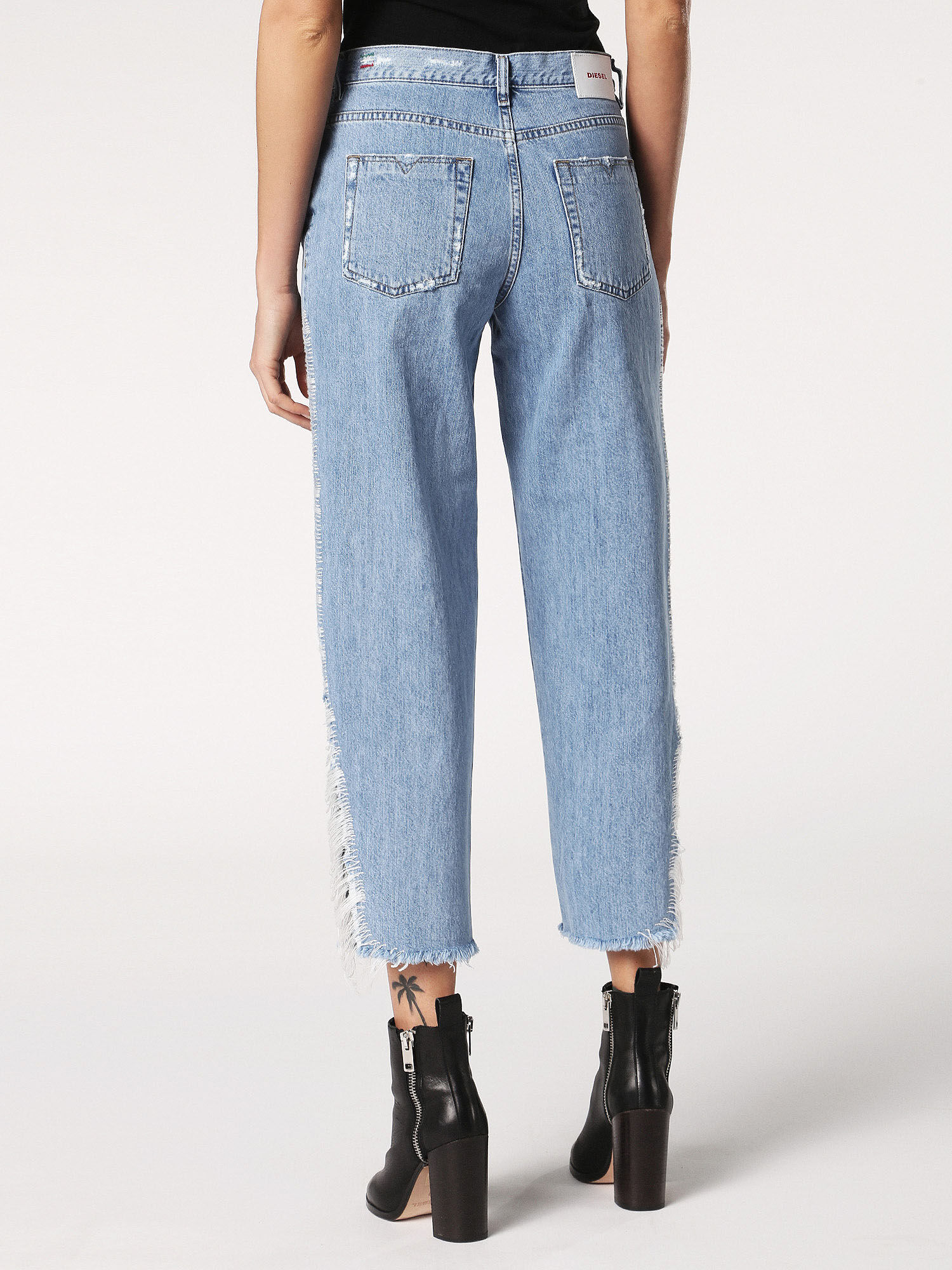 Diesel cheap niclah jeans