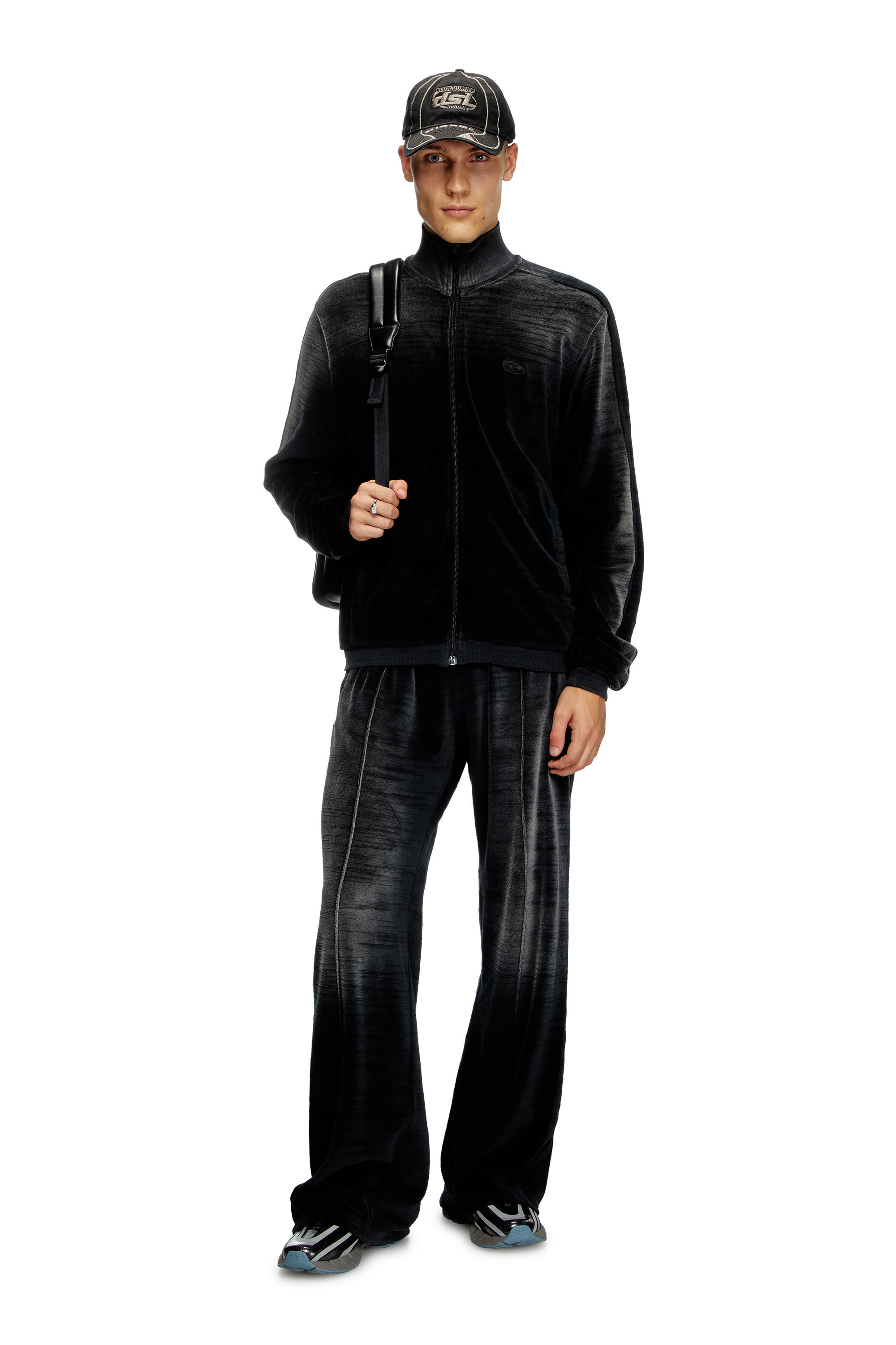 Diesel - P-OZAMP-BAND, Pantalon de survêtement en chenille délavée Homme in Noir - 1