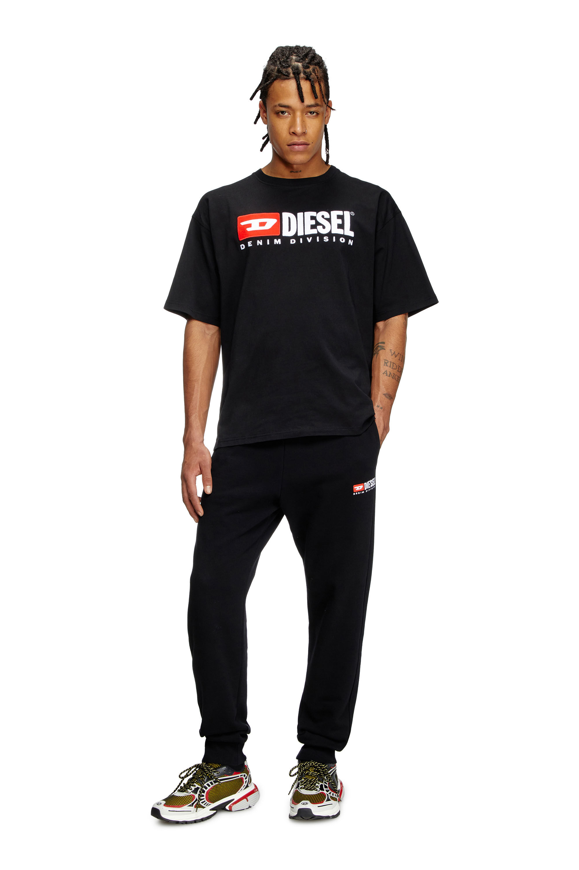 Diesel - P-TARY-DIV, Pantalon de survêtement avec broderie du logo Homme in Noir - 1