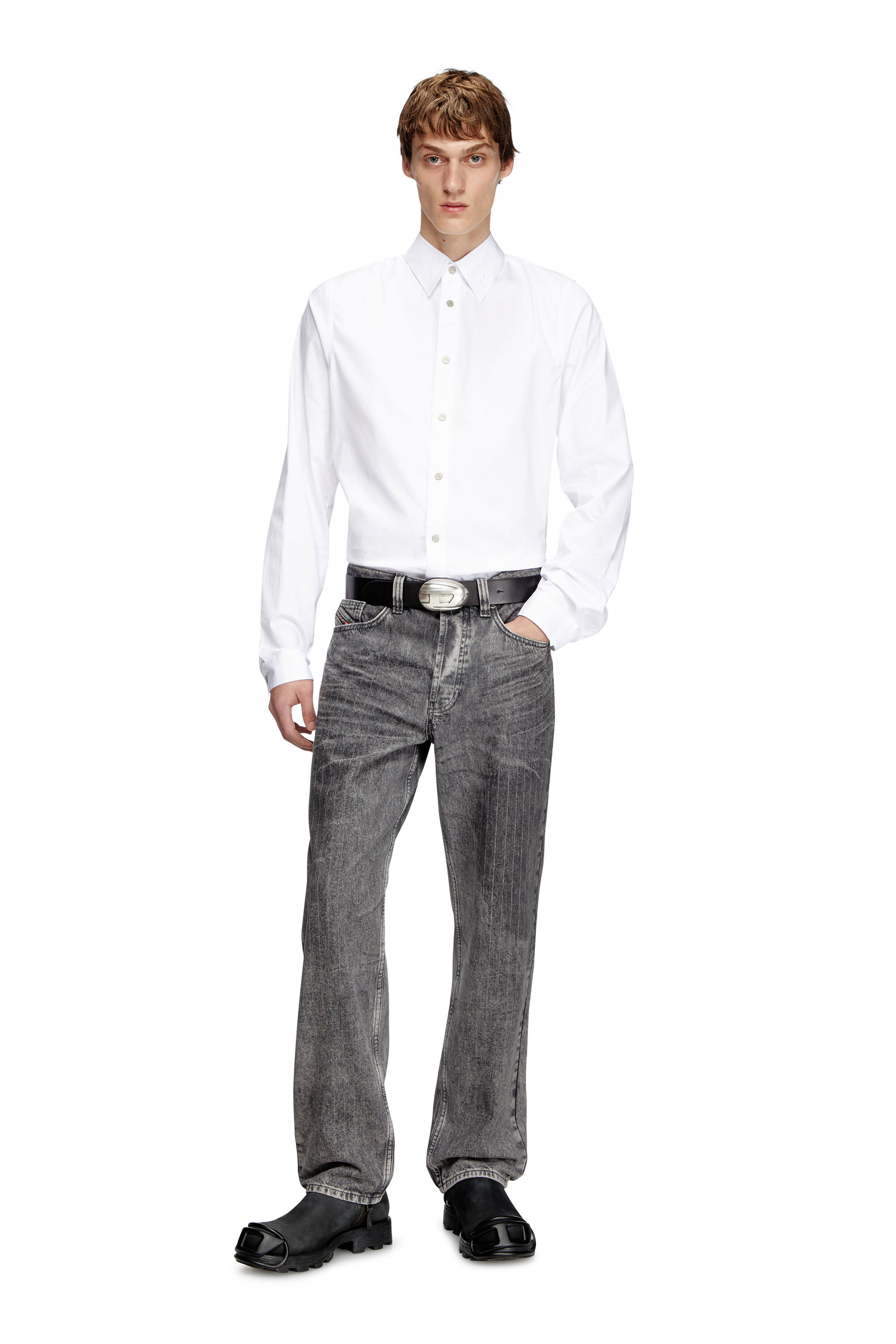 Men s Formal shirt with logo embroidered collar White Diesel