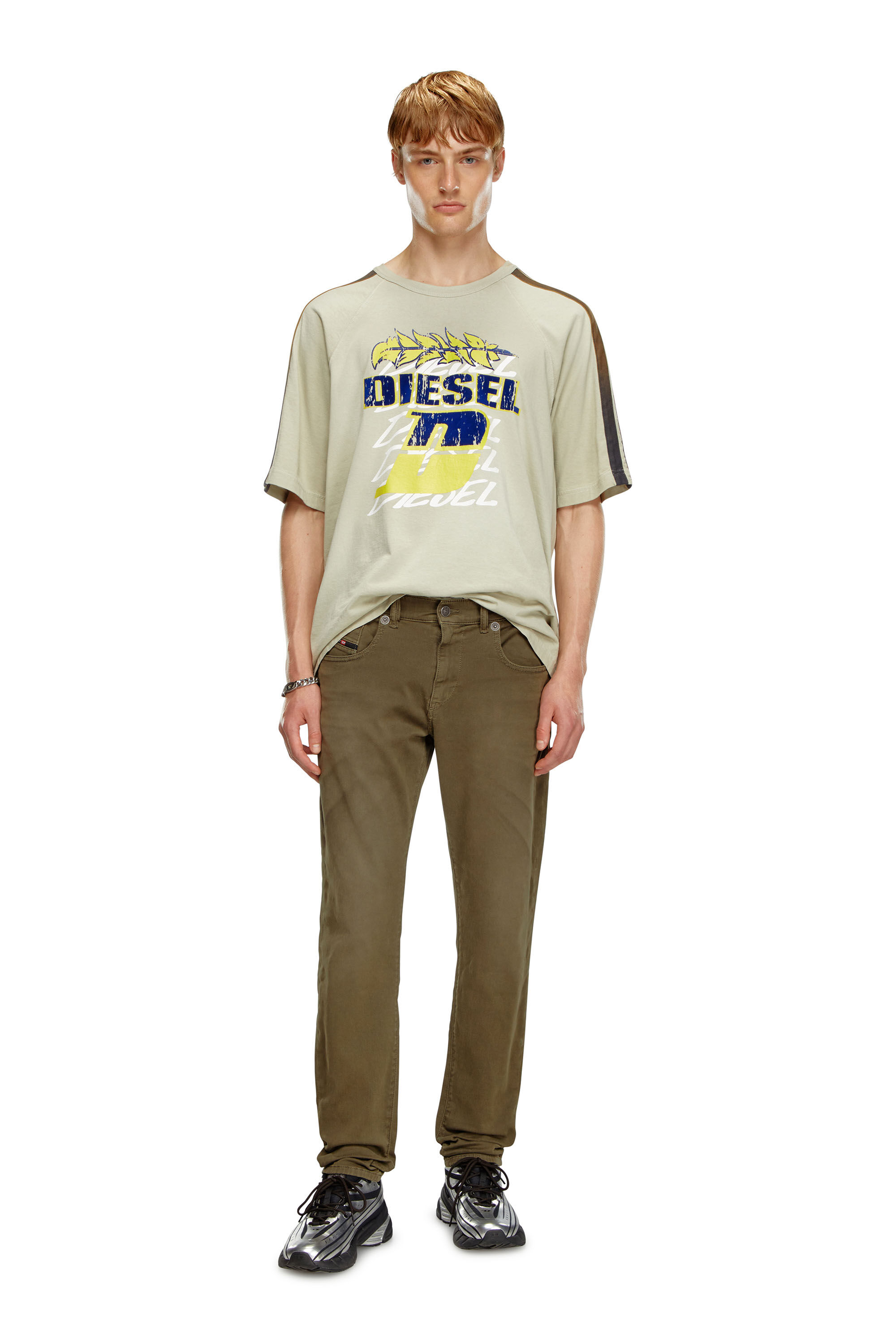 Diesel - Male's Slim 2060 D-Strukt Joggjeans® 0670M, Military Green - 1