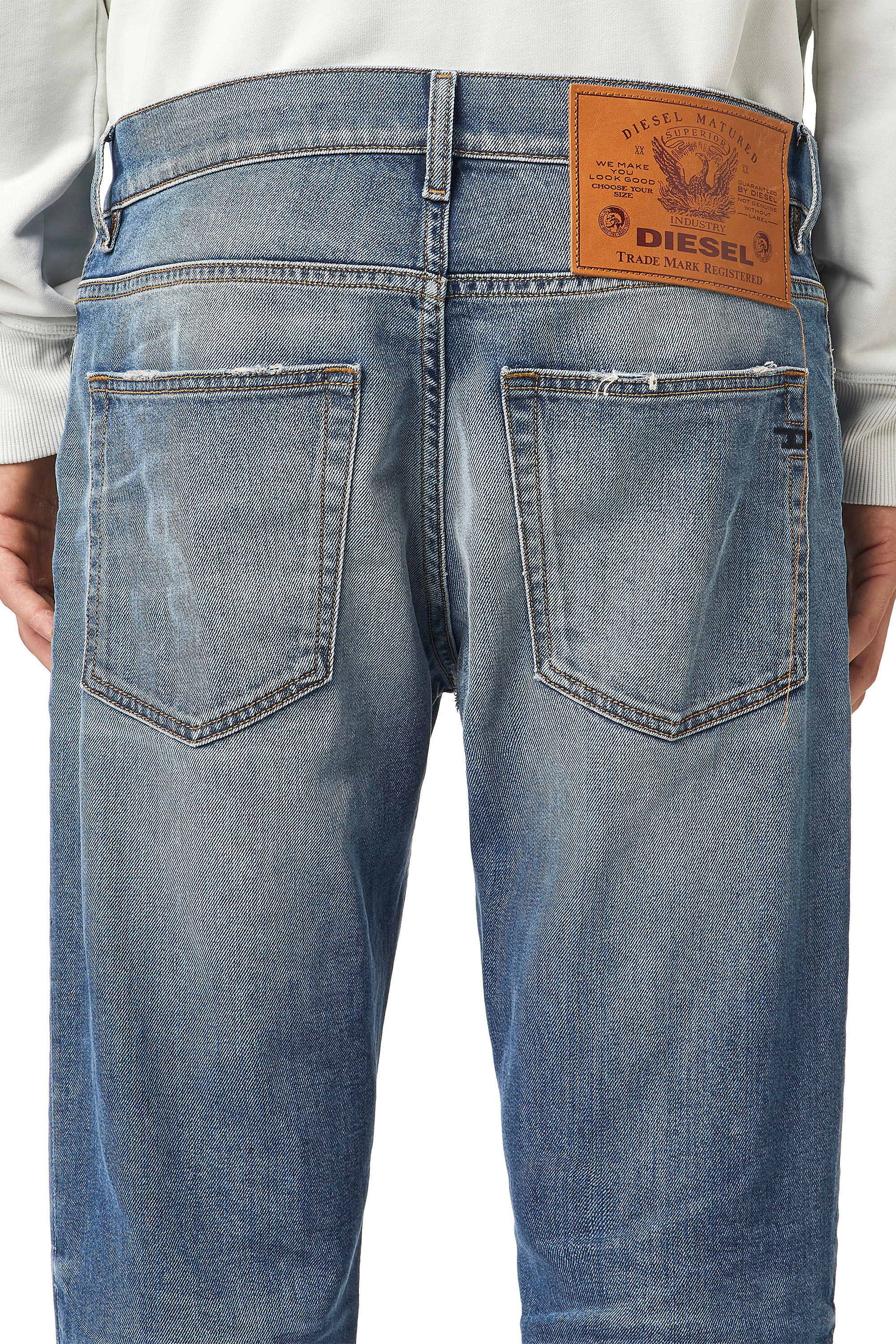 Diesel - 2005 D-FINING 09A97 Tapered Jeans, Bleu Clair - Image 6
