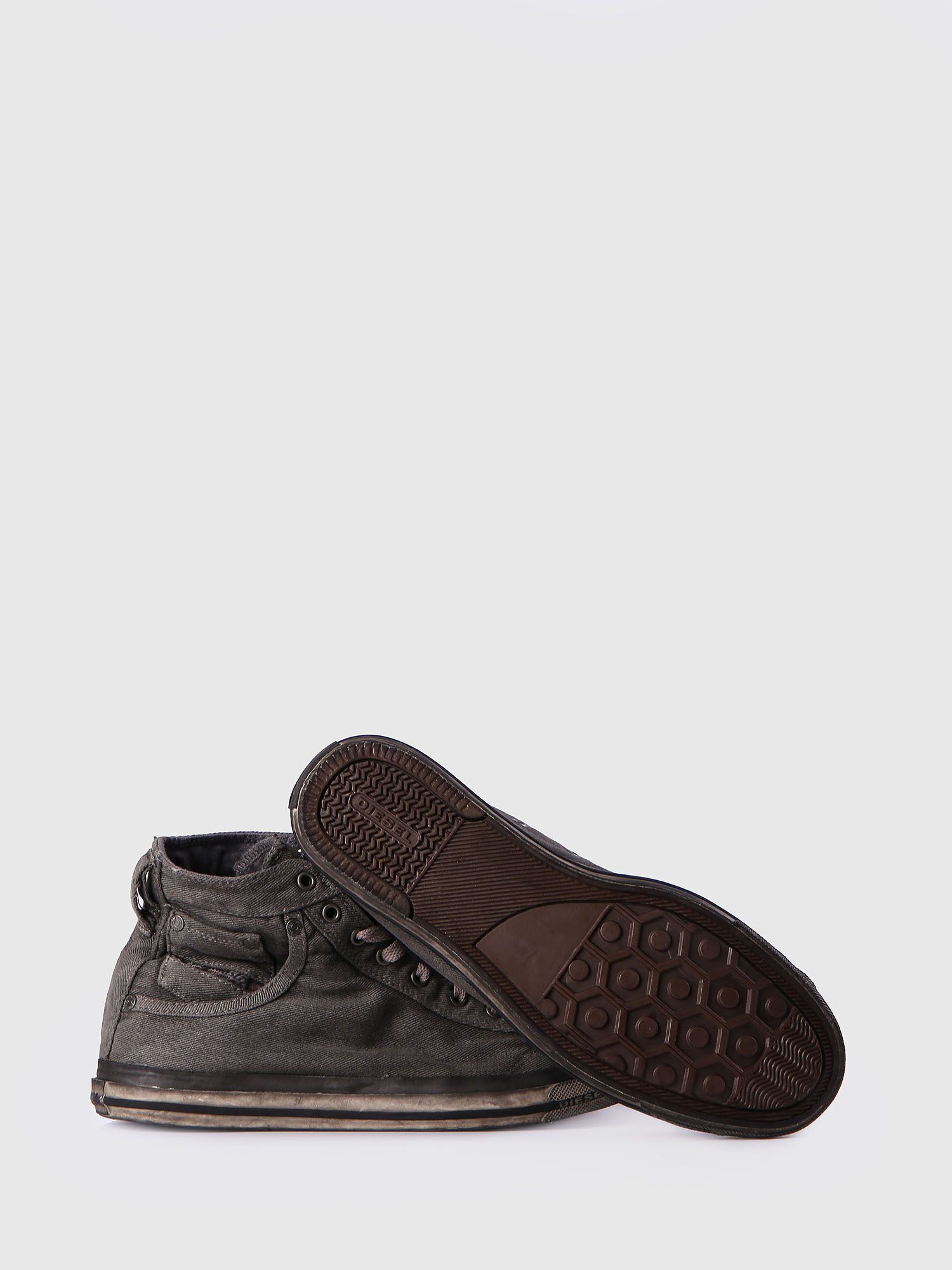 Diesel deals exposure shoes