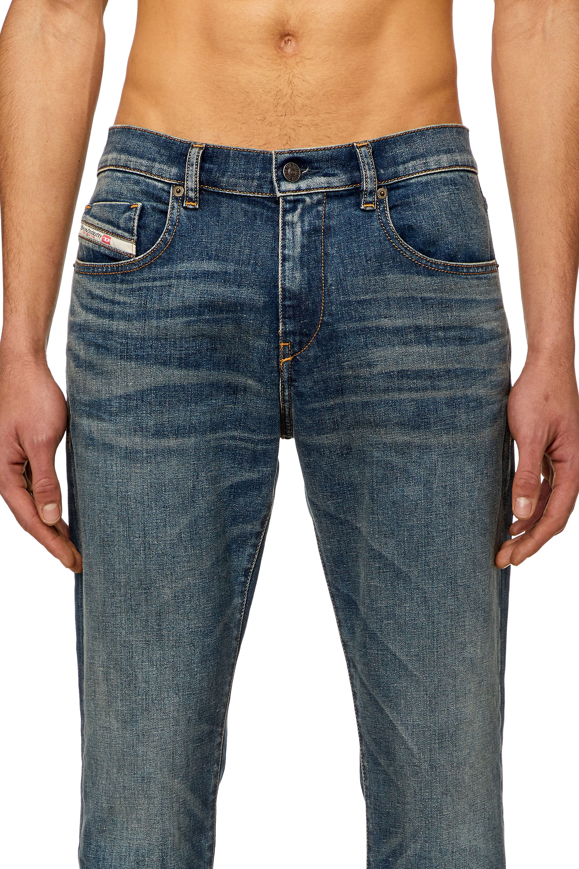 Diesel - Slim Jeans 2019 D-Strukt 09H49, Bleu Foncé - Image 5
