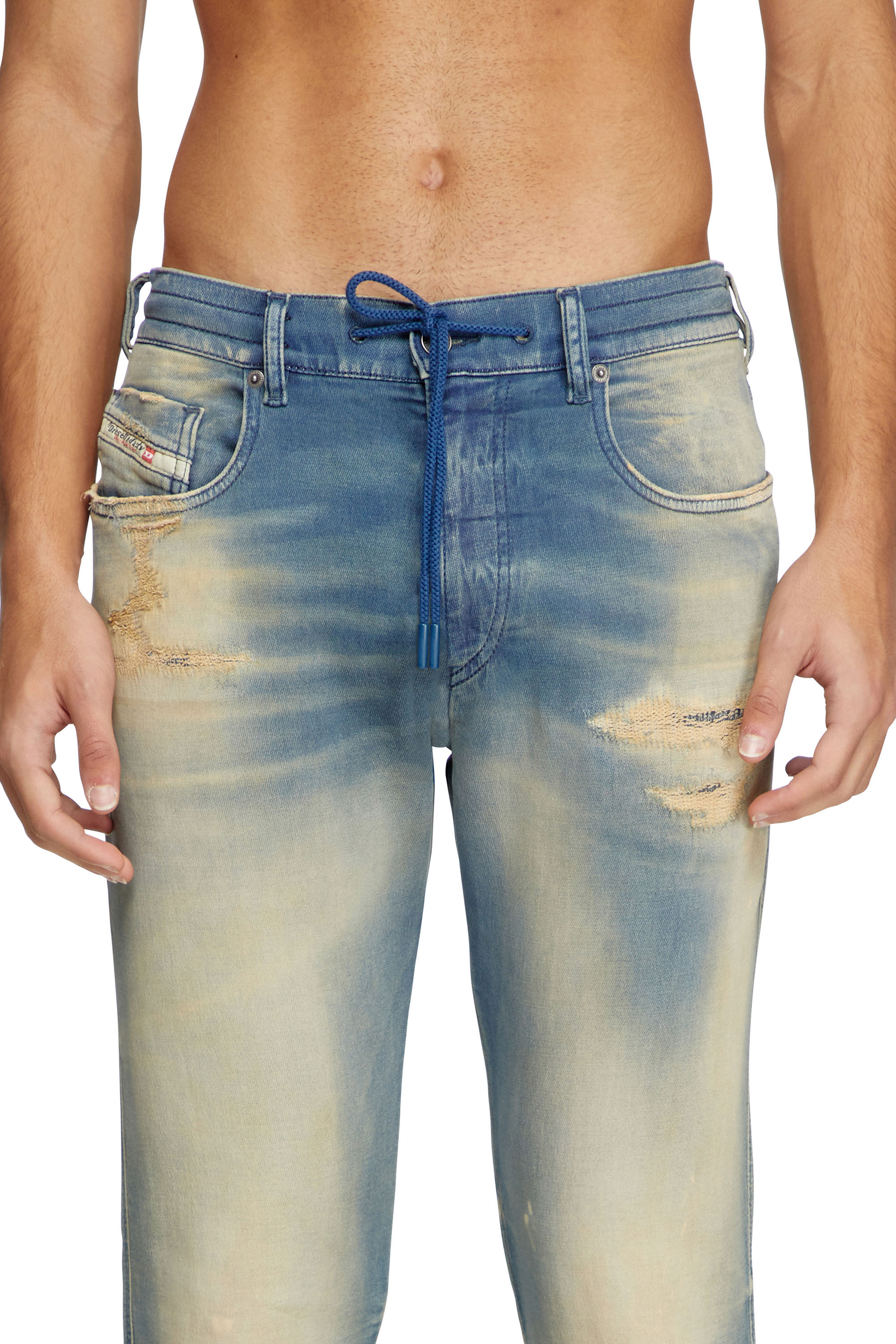 Diesel - Male's Slim 2060 D-Strukt Joggjeans® 068PP, Medium Blue - 5