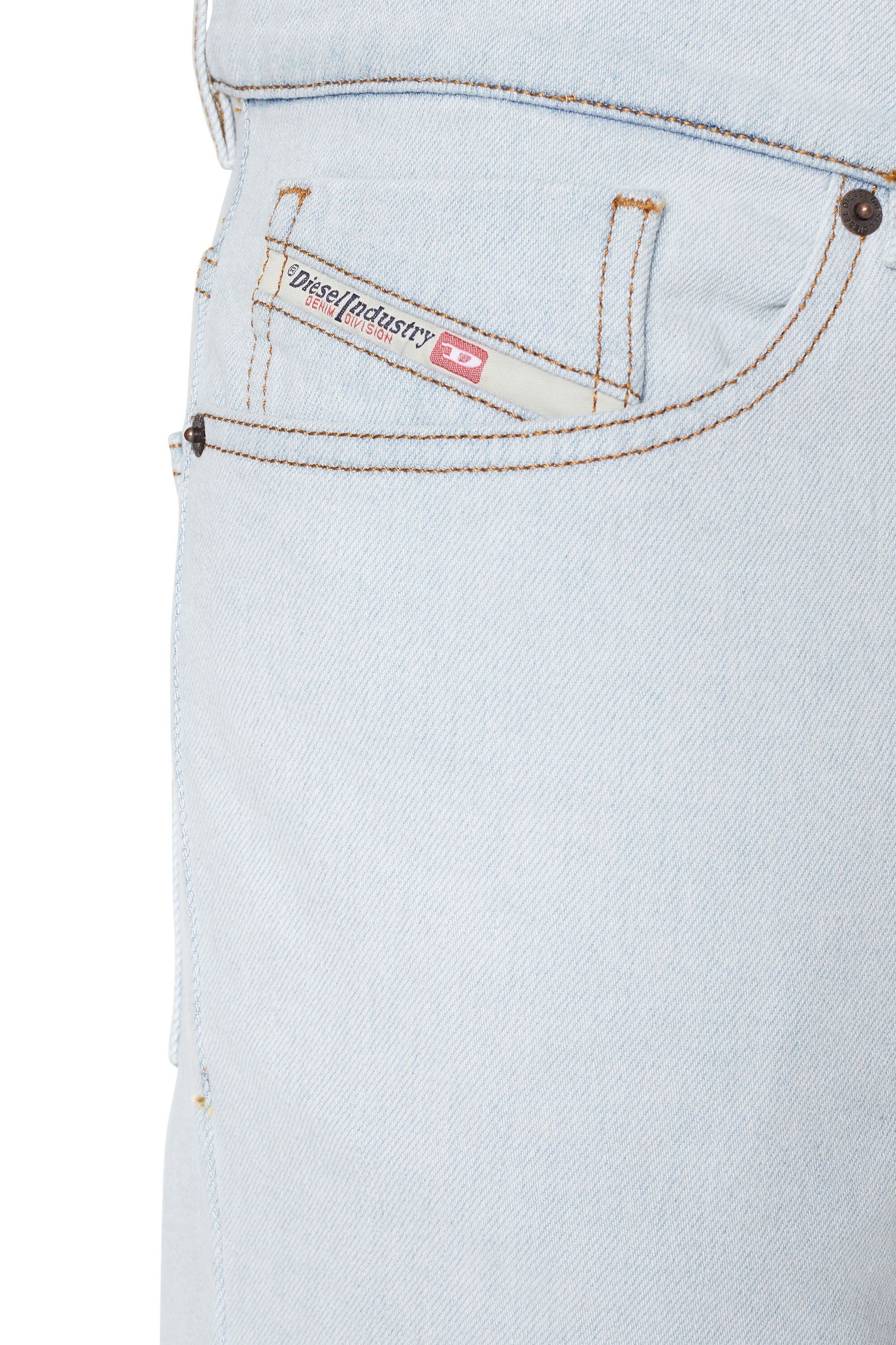 Diesel - Tapered Jeans 2005 D-Fining 09C06, Bleu Clair - Image 6