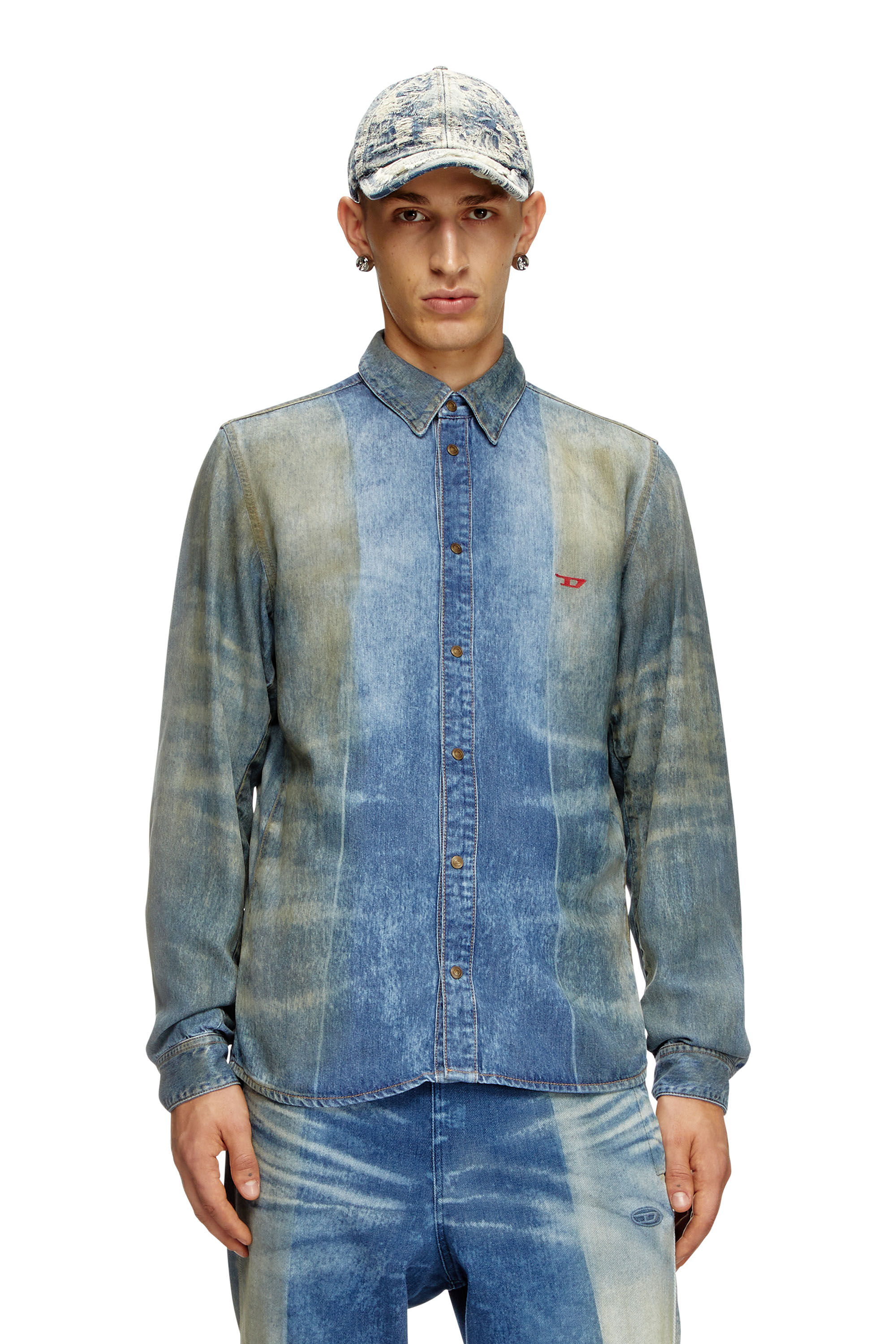 Diesel - D-FITTY-FSF, Male's Denim shirt with solarised folds in Medium Blue - 3