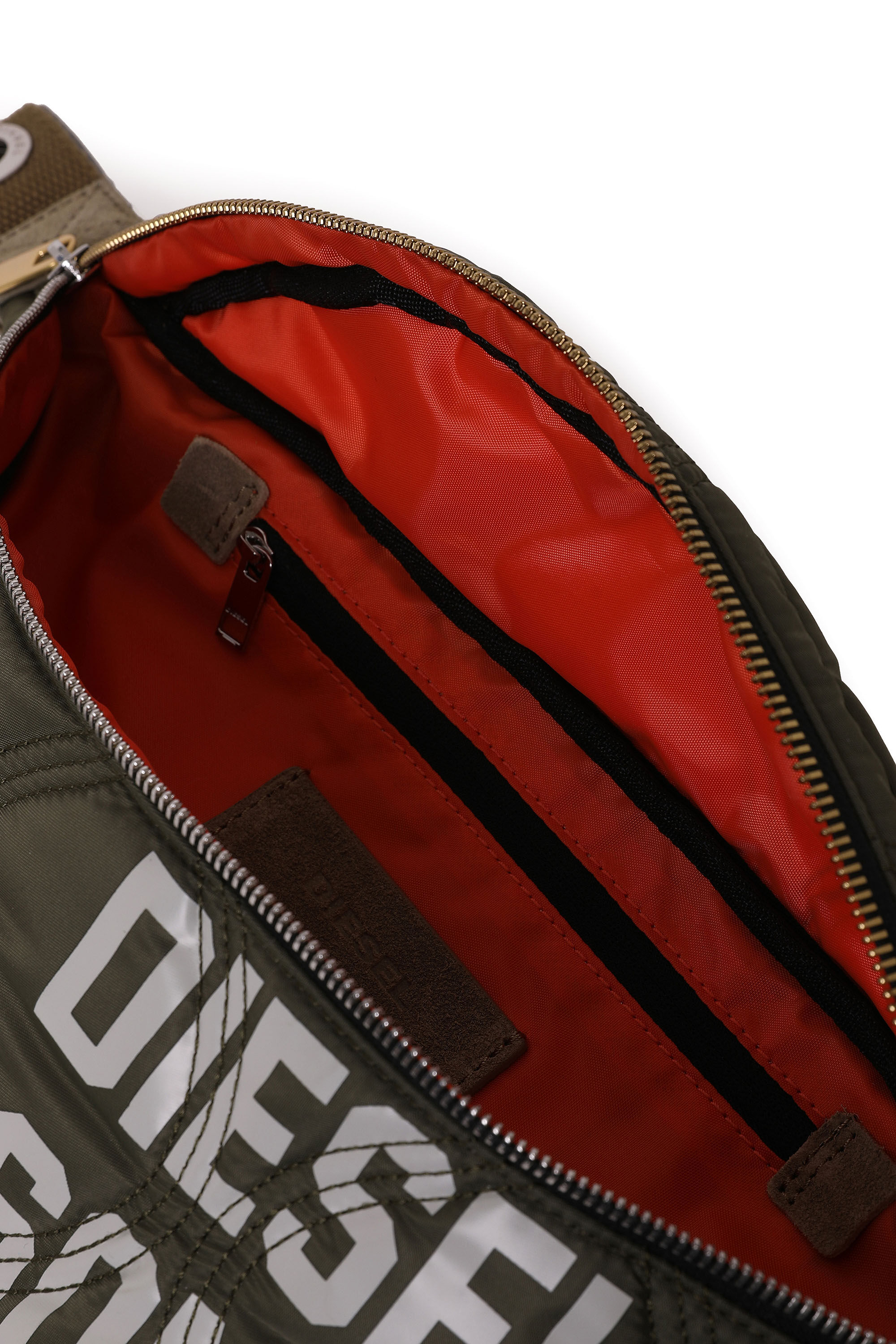 sac noir a chaine
