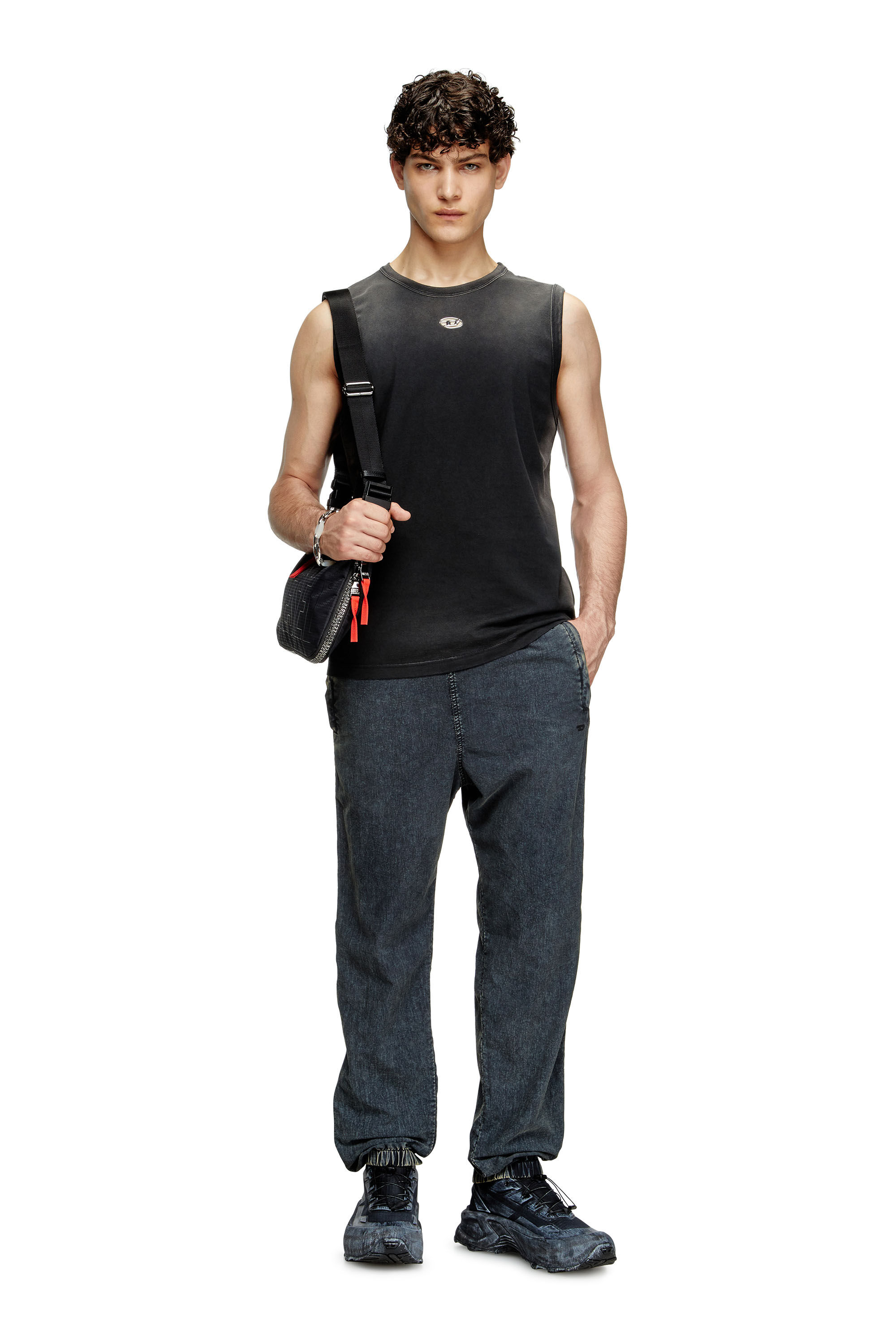 Diesel - T-BRICO-NEW, Débardeur délavé avec cut-out Oval D Homme in Noir - 1