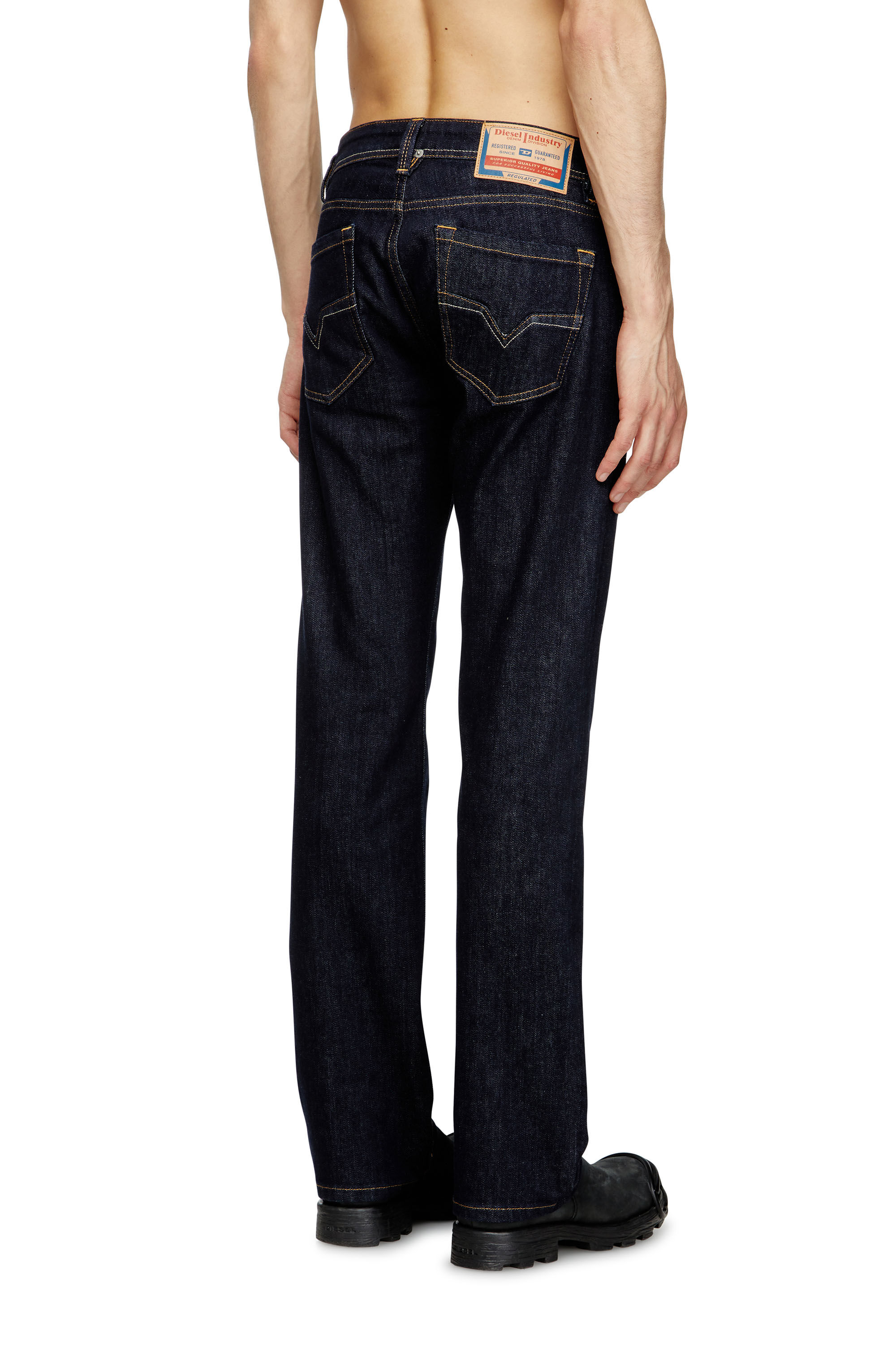 Diesel - Male's Regular Jeans 1985 Larkee 0DBEJ, Dark Blue - 4