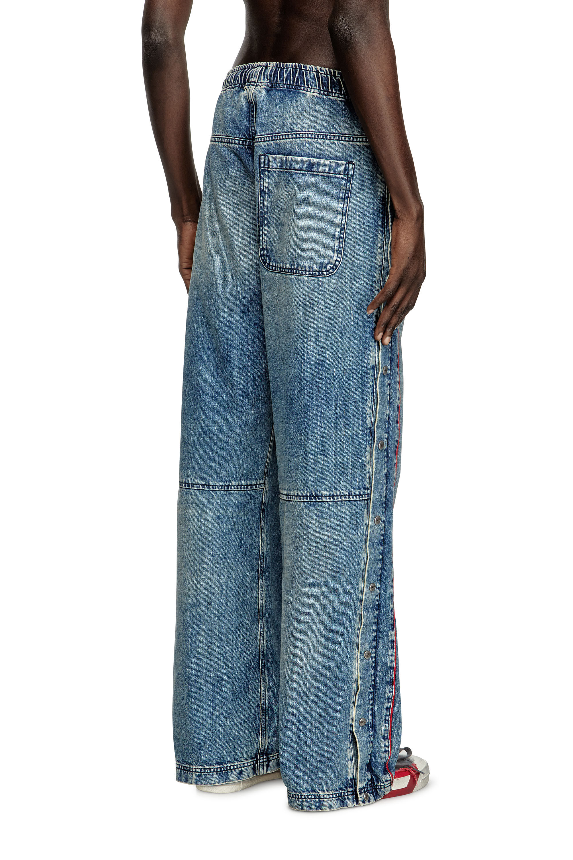Diesel - Unisex's Relaxed Jeans D-Axfor 0ABCP, Medium Blue - 4