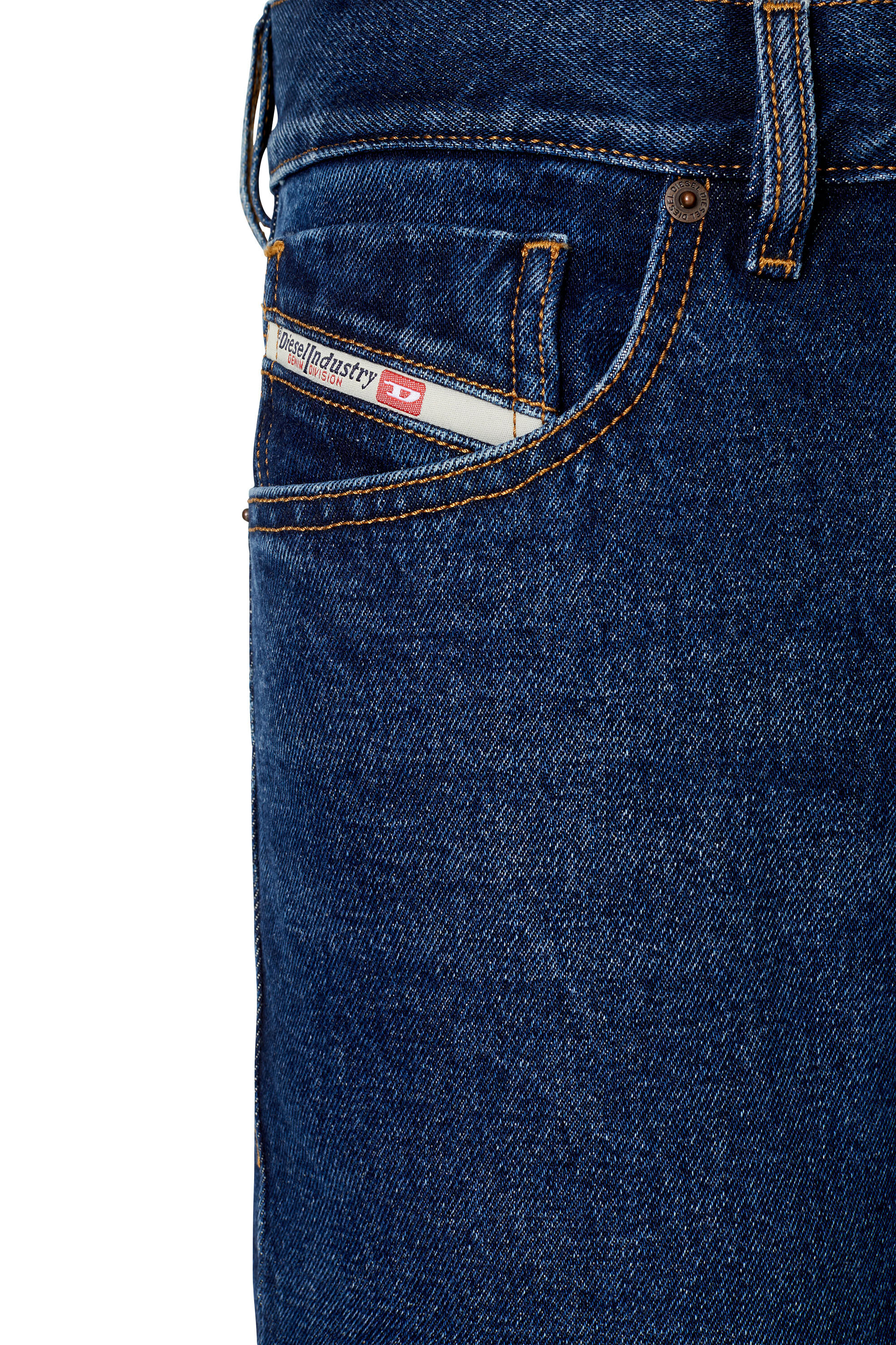 Diesel - Straight Jeans 1995 D-Sark 007E6, Bleu Foncé - Image 6