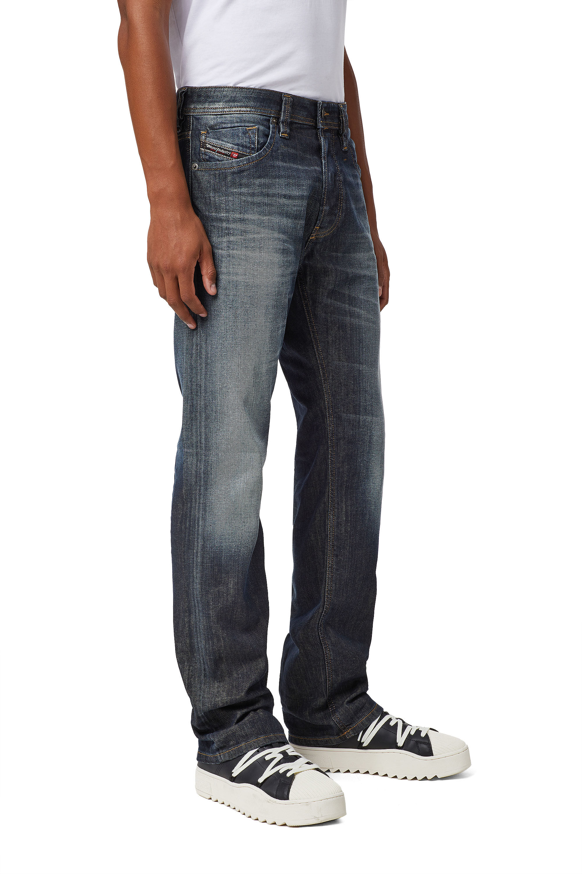 Diesel - Larkee 009EP Straight Jeans, Bleu Foncé - Image 5