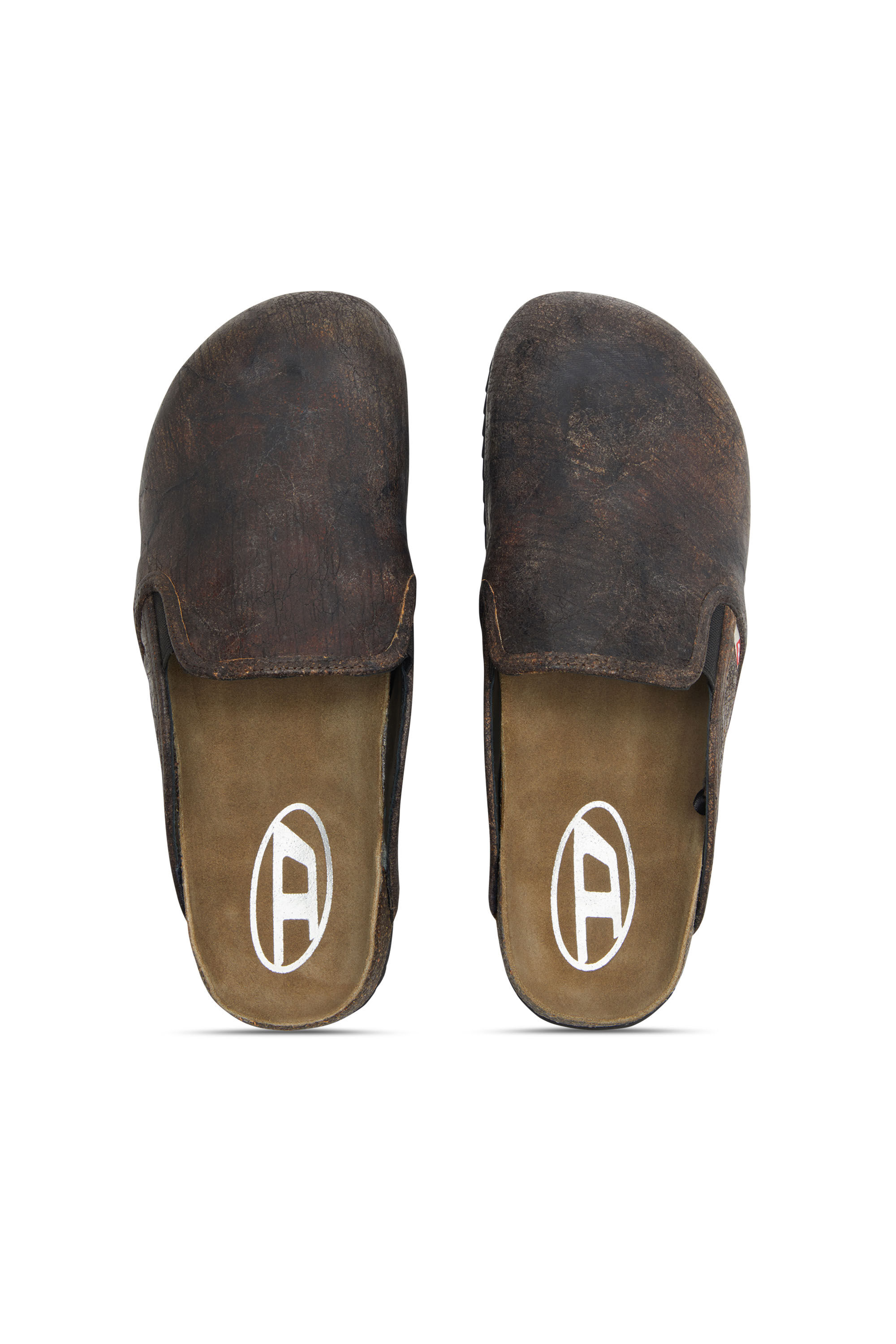 Diesel - D-WOODSTOCK SLIP-ON, Male's D-Woodstock-Clogs in crackle-effect suede in Brown - 4