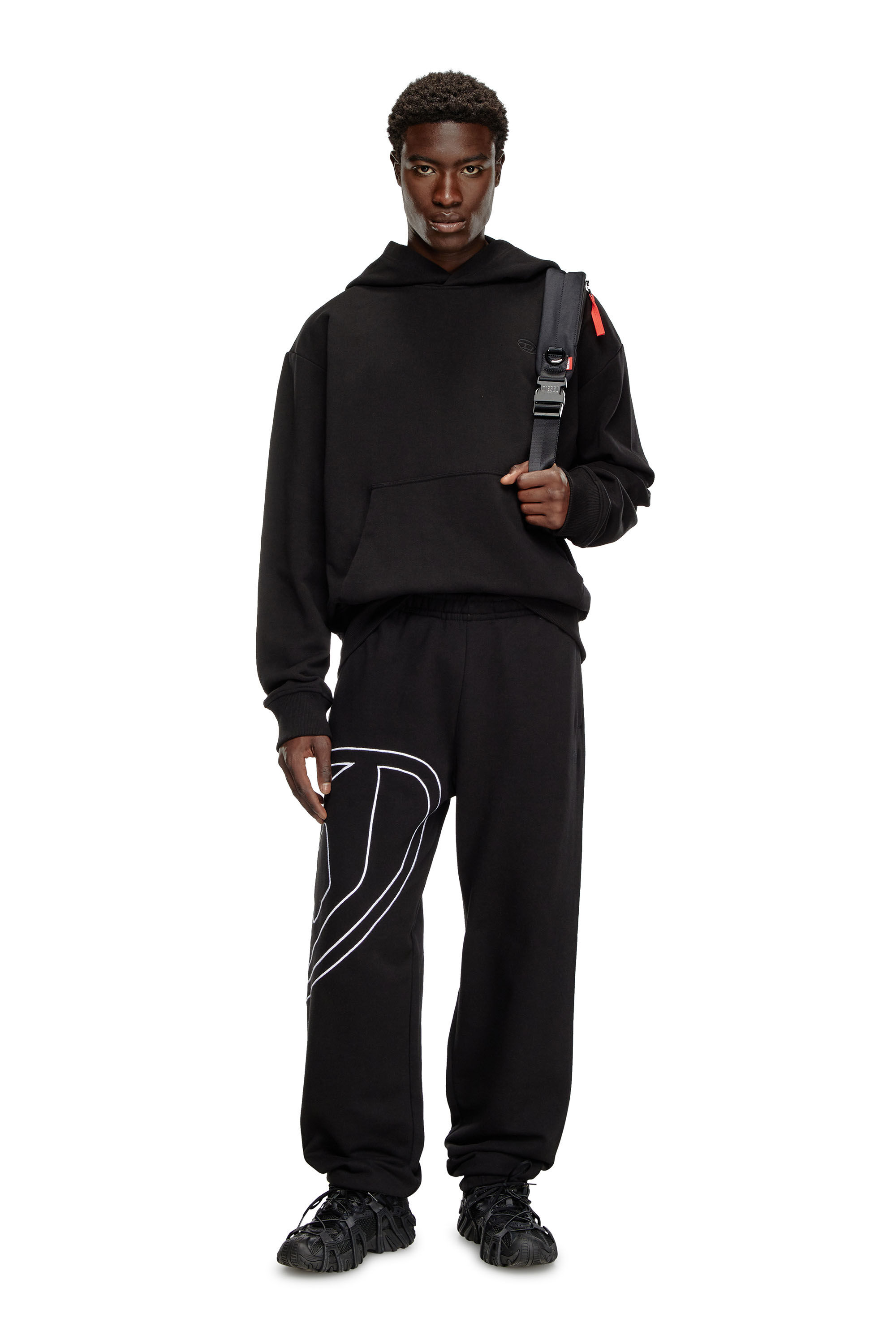 Diesel - P-MARKY-MEGOVAL-D, Pantalon de survêtement avec méga oval D Homme in Noir - 1