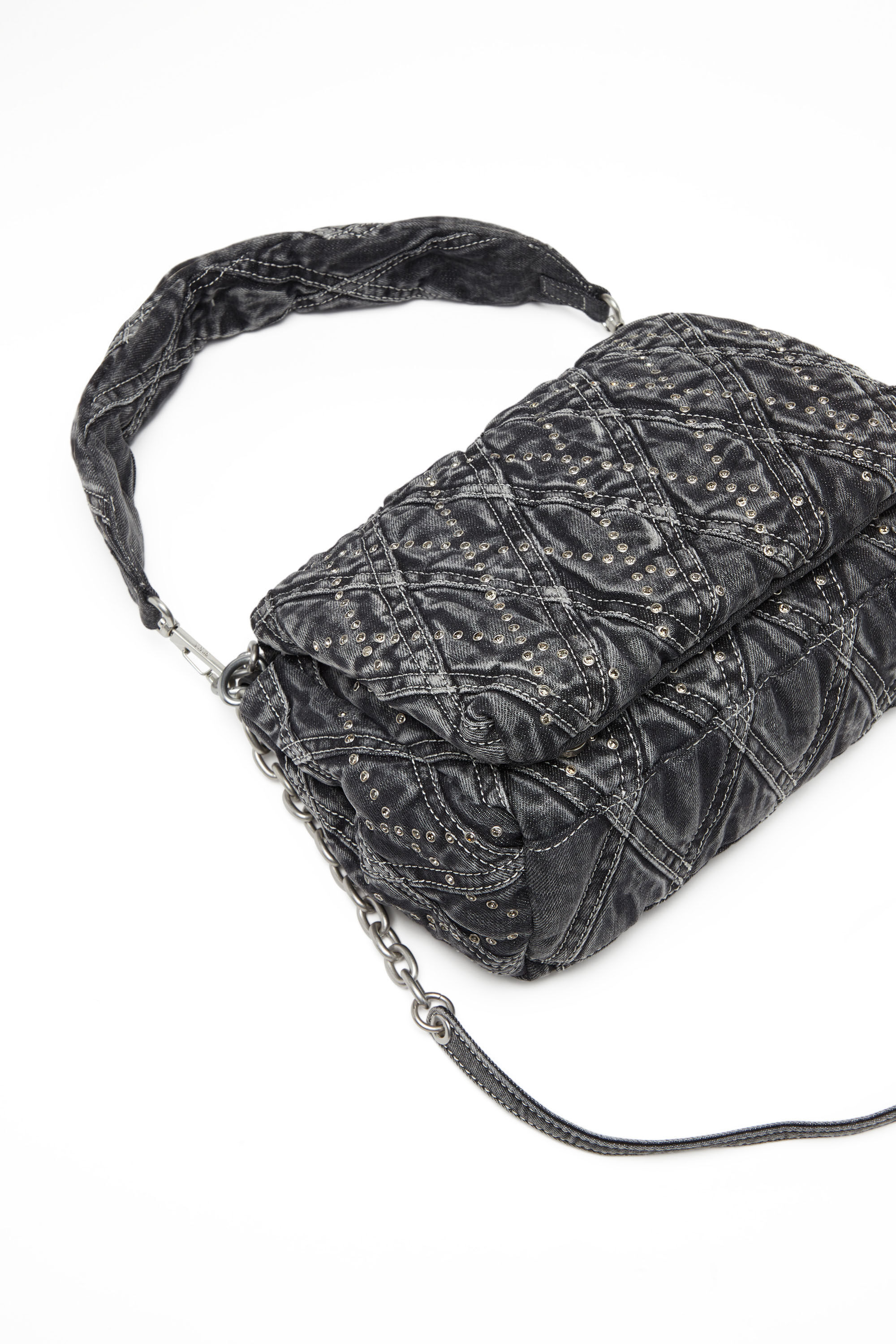Diesel - CHARM-D SHOULDER M, Charm-D Shoulder M Shoulder Bag - Sac épaule en denim orné de bijoux breloque Femme in Noir - 5