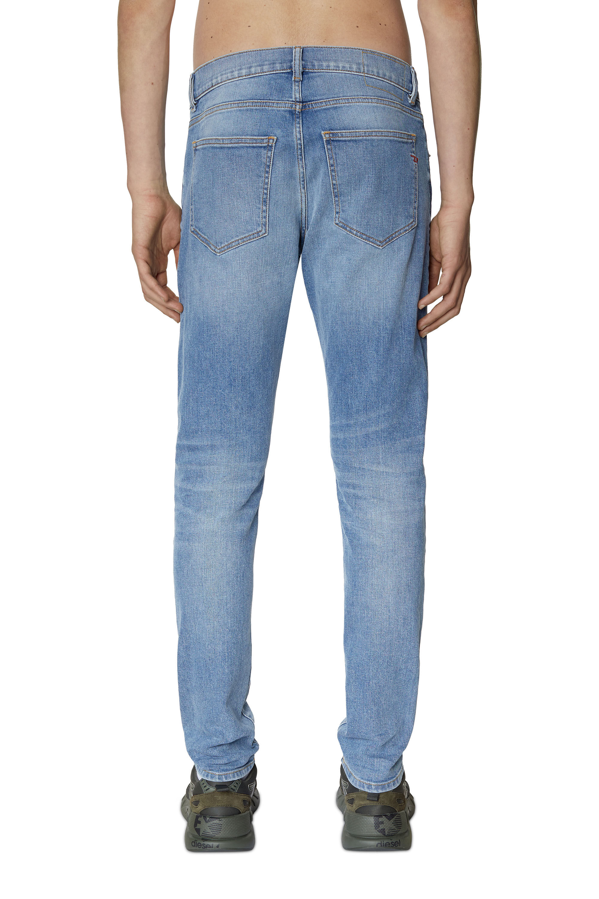 Diesel - 2019 D-STRUKT 09E13 Slim Jeans, Bleu Clair - Image 4