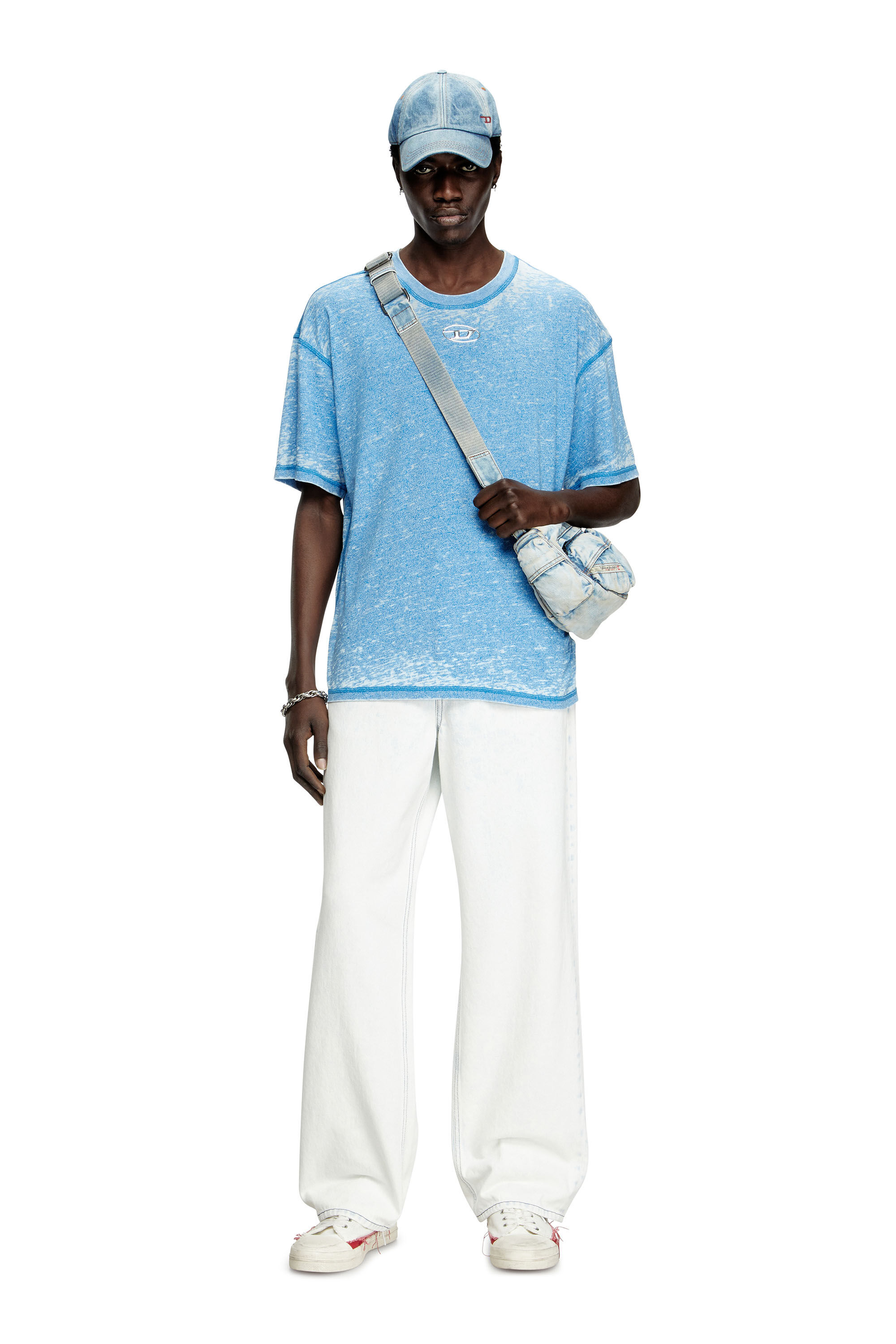 Diesel - T-BOXT-PAK, T-shirt burnout avec logo aspect métal Homme in Bleu - 1