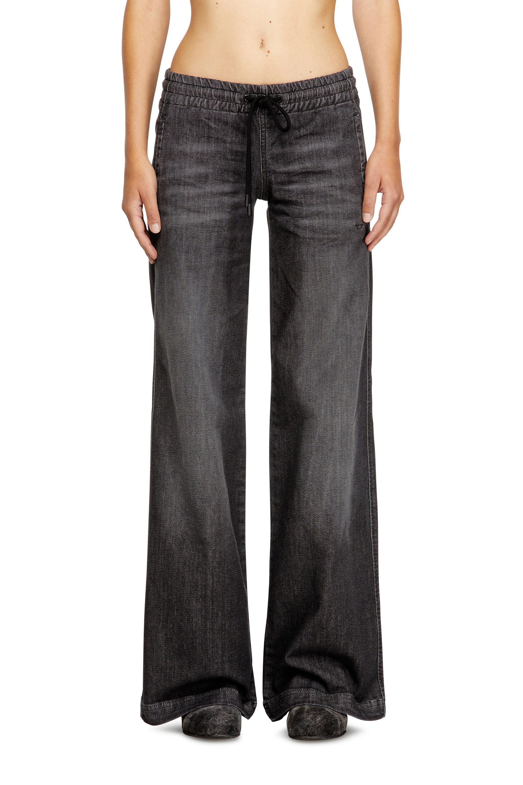 Diesel - Female's Relaxed 2078 D-Ainty Joggjeans® 09M66, Black/Dark Grey - 3