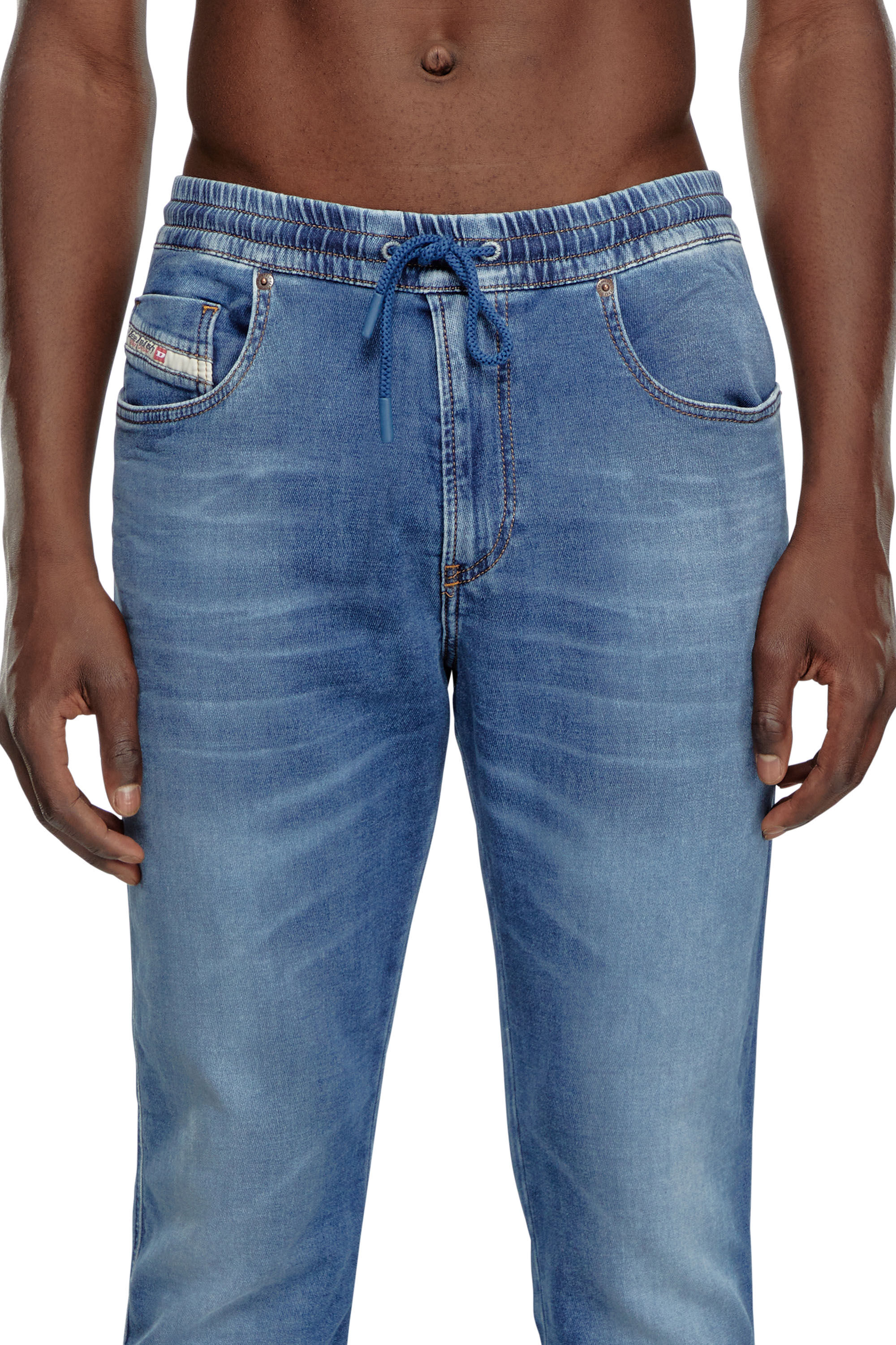 Diesel - Male's Slim 2060 D-Strukt Joggjeans® 068HY, Medium Blue - 5