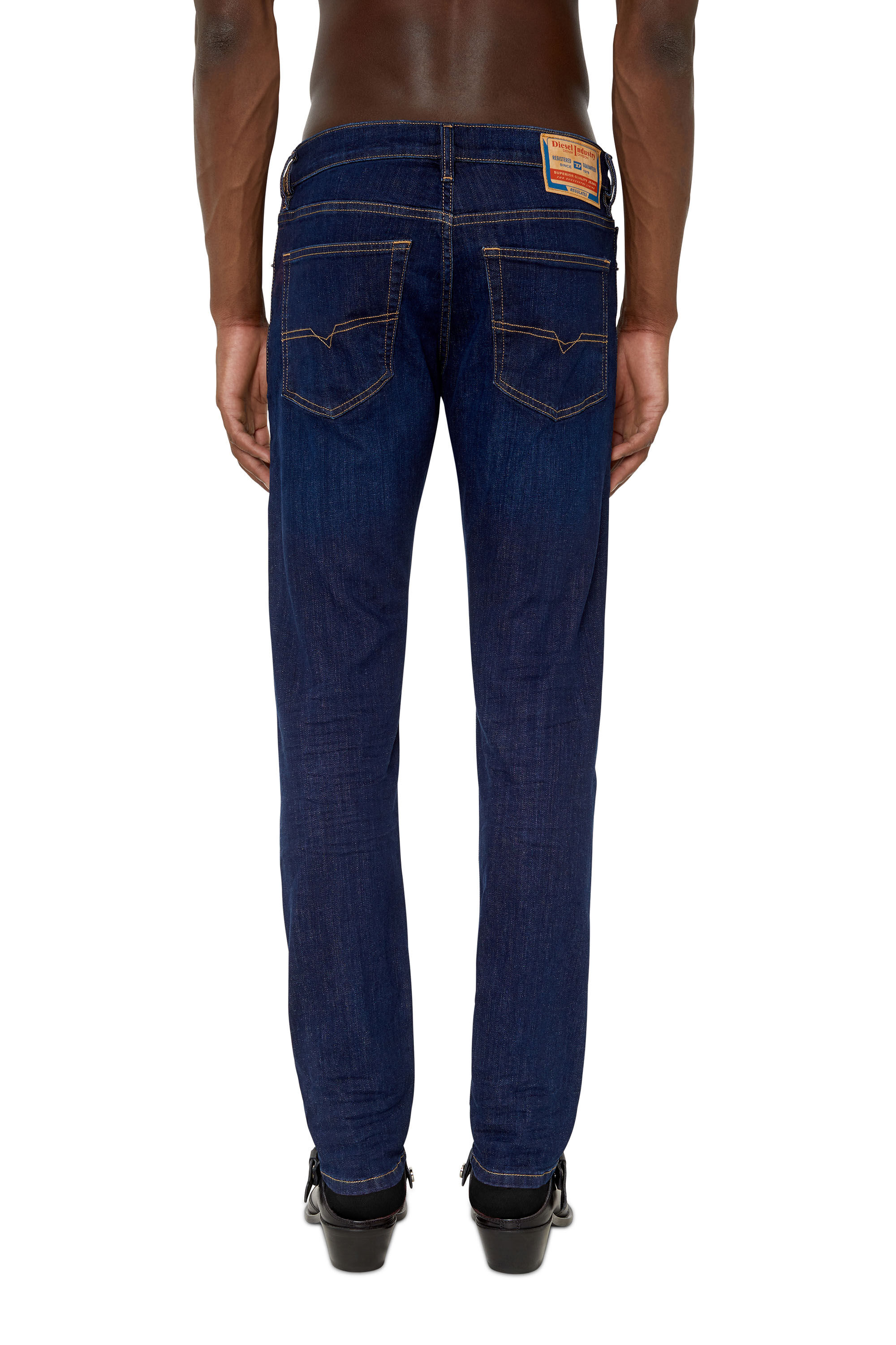 Diesel man store jeans