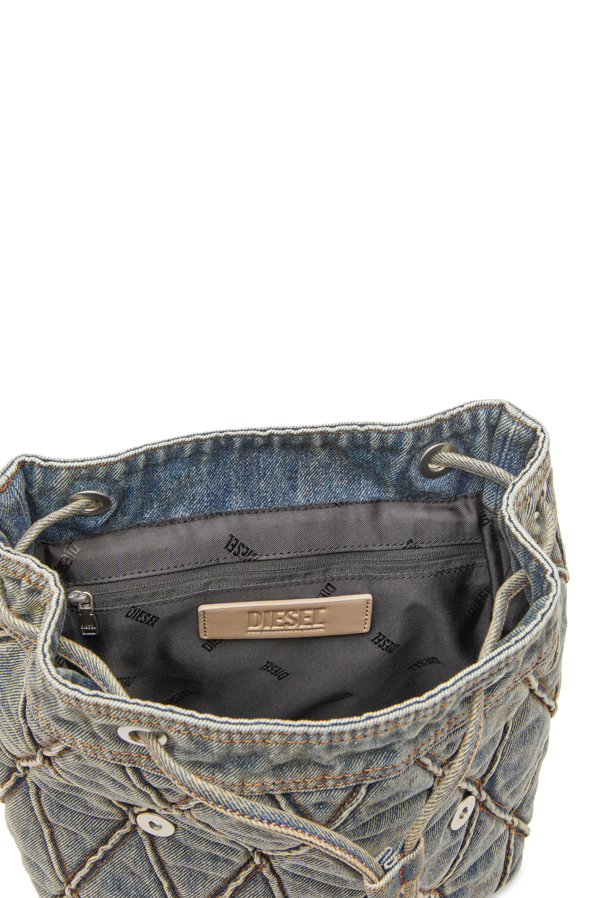 Diesel - CHARM-D BACKPACK S, Charm-D S-Sac à dos en denim matelassé Argyle Femme in Bleu - 2