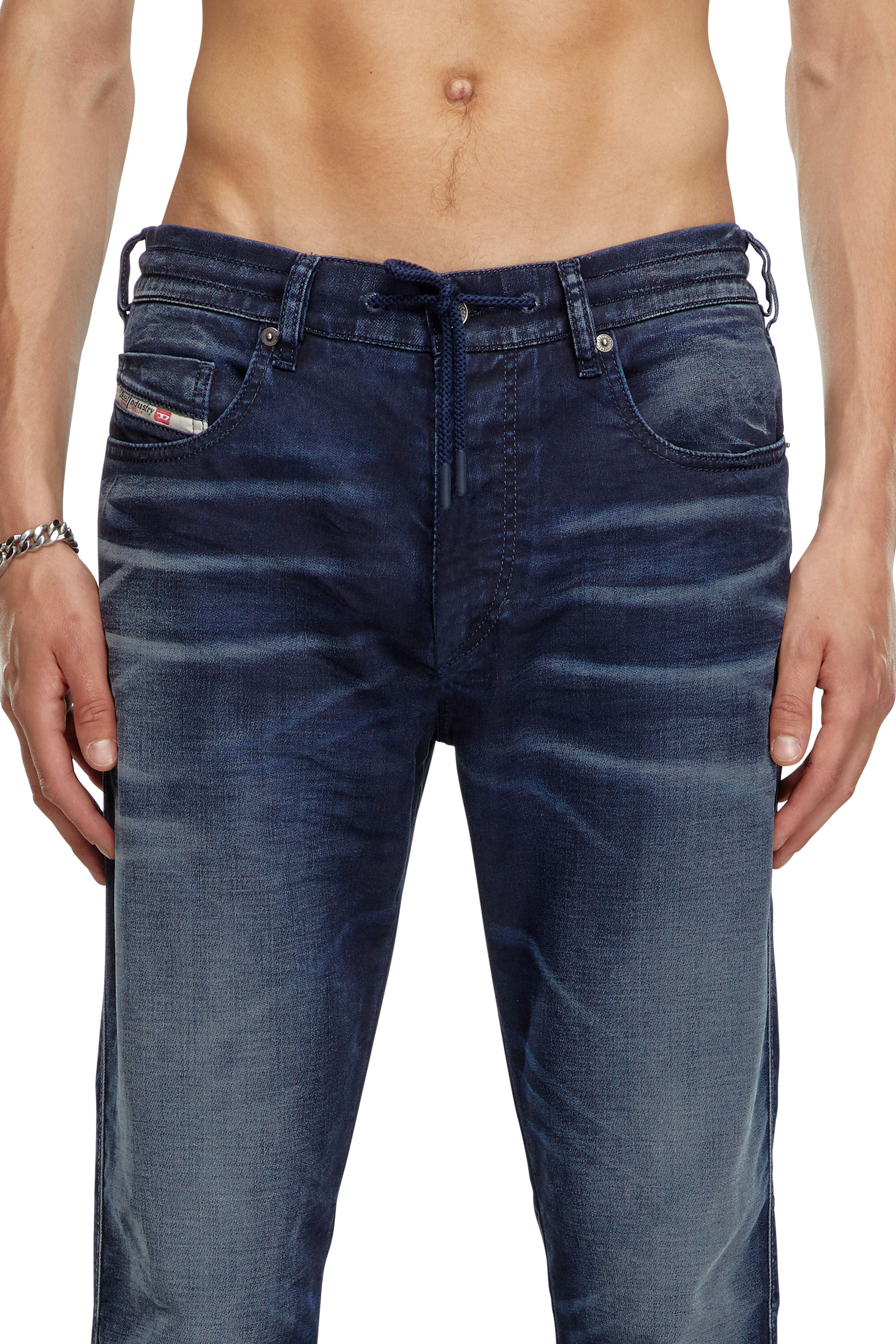 Diesel - Slim 2060 D-Strukt Joggjeans® 068LY Homme, Bleu Foncé - Image 5