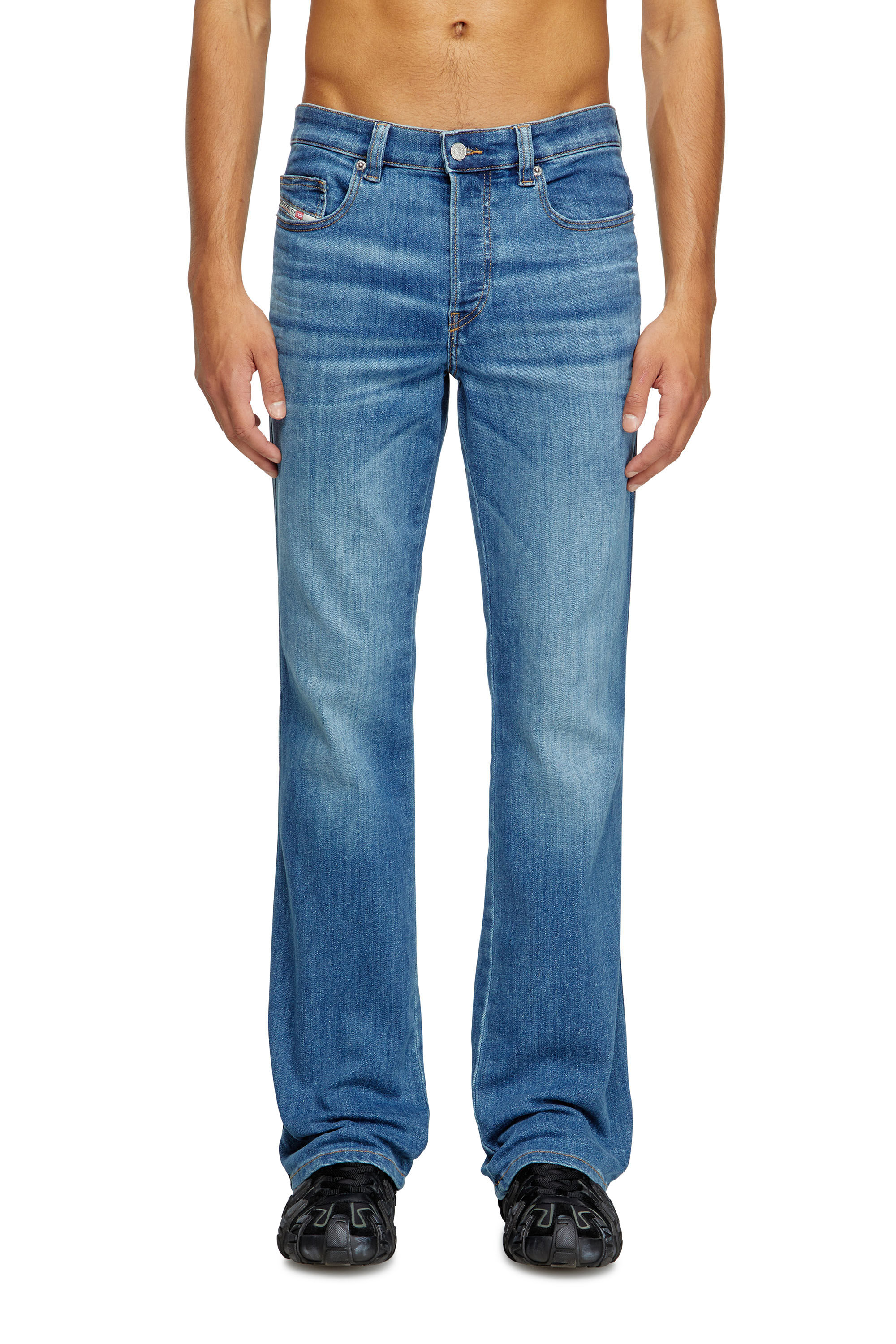 Diesel - Male's Bootcut Jeans 1998 D-Buck 0GRDP, Medium Blue - 3