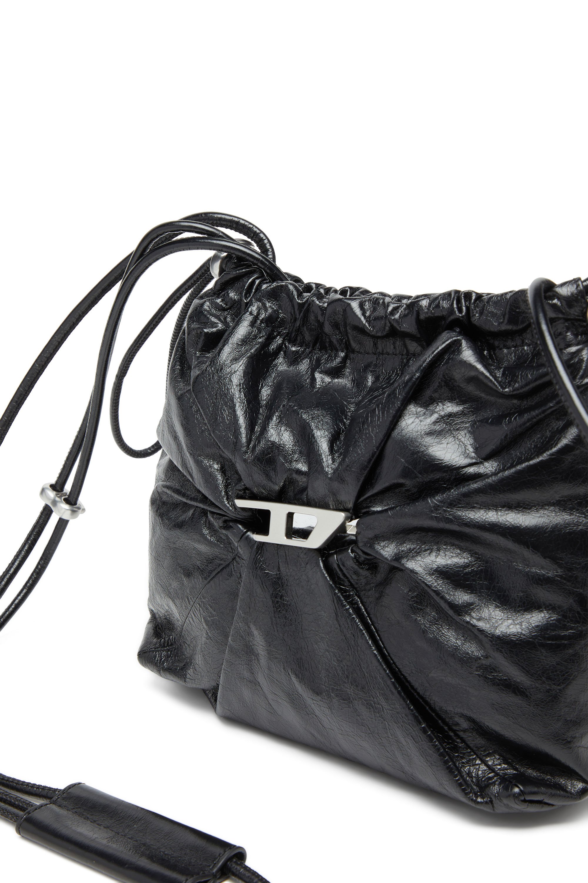 Diesel - SCRUNCH-D BUCKET, Sac seau en cuir froissé et brillant Femme in Noir - 5