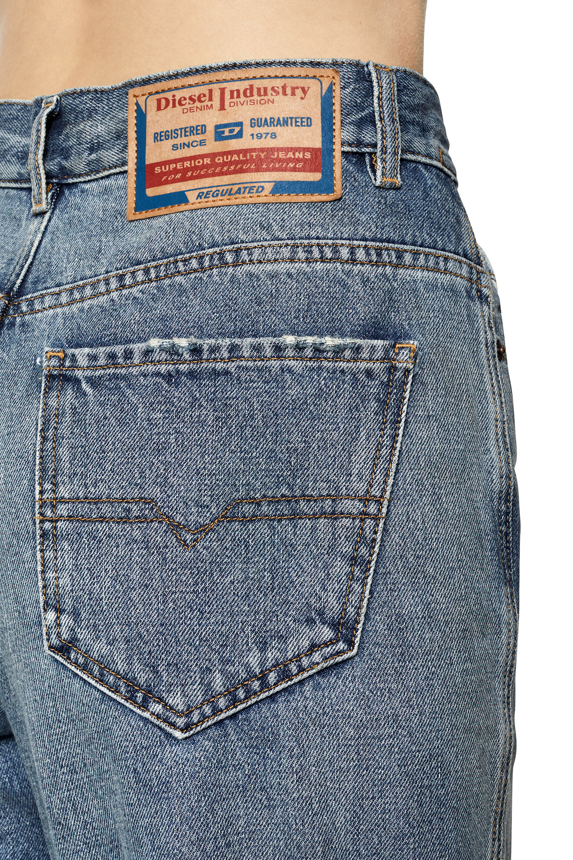 Diesel - 1956 D-Tulip 007A7 Straight Jeans,  - Image 4