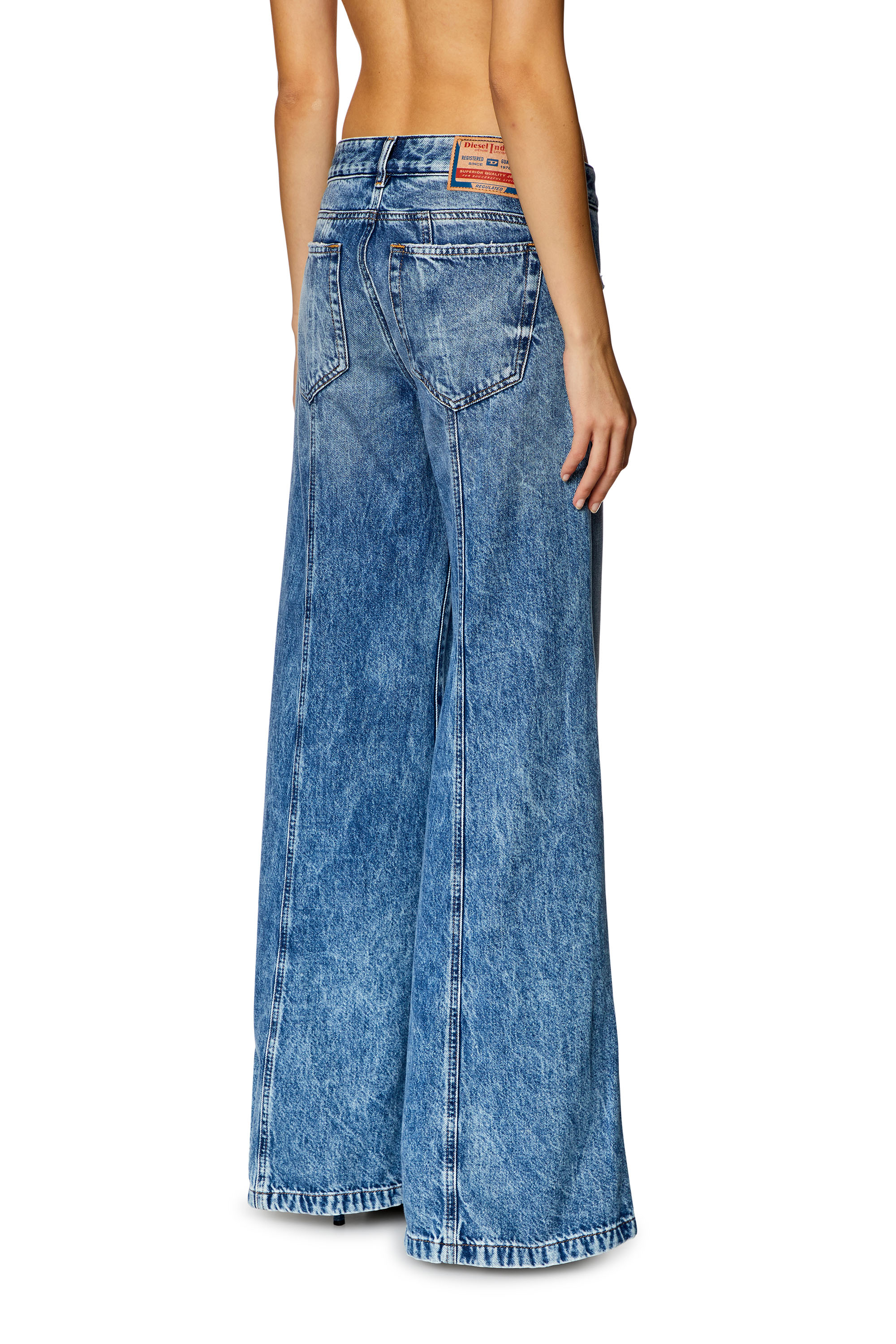 Diesel - Female Bootcut and Flare Jeans D-Akii 09H95, Medium Blue - Image 4