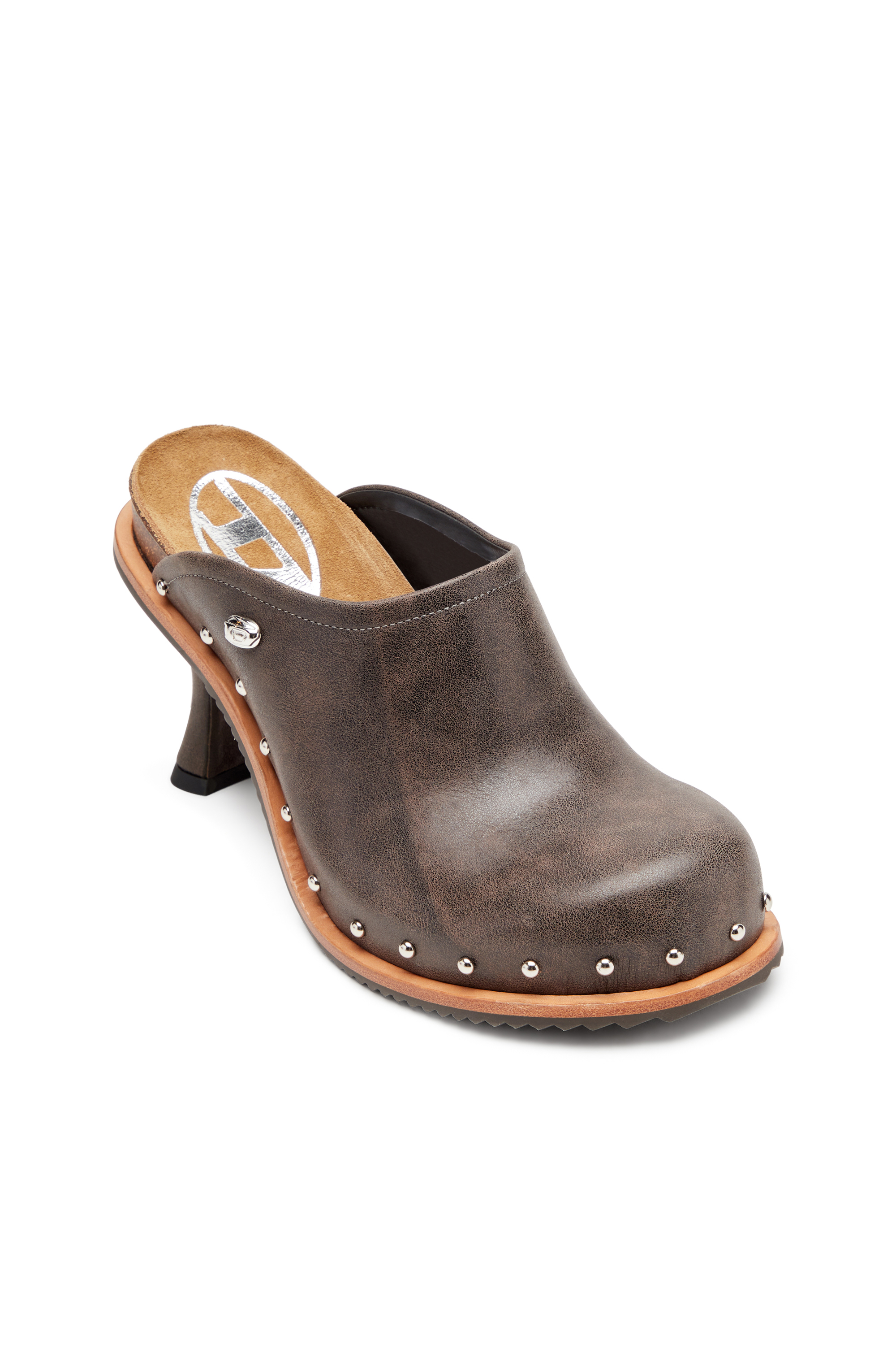 Diesel - D-WOODSTOCK ML CLOG W, Studded leather mules Femme in Marron - 6