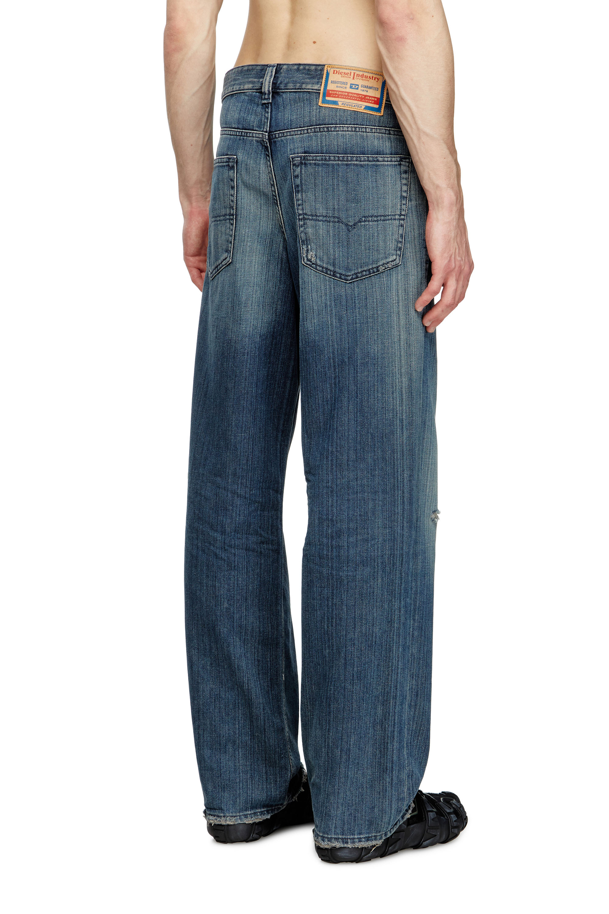Diesel - Male's Relaxed Jeans 2001 D-Macro 09M09, Dark Blue - 4
