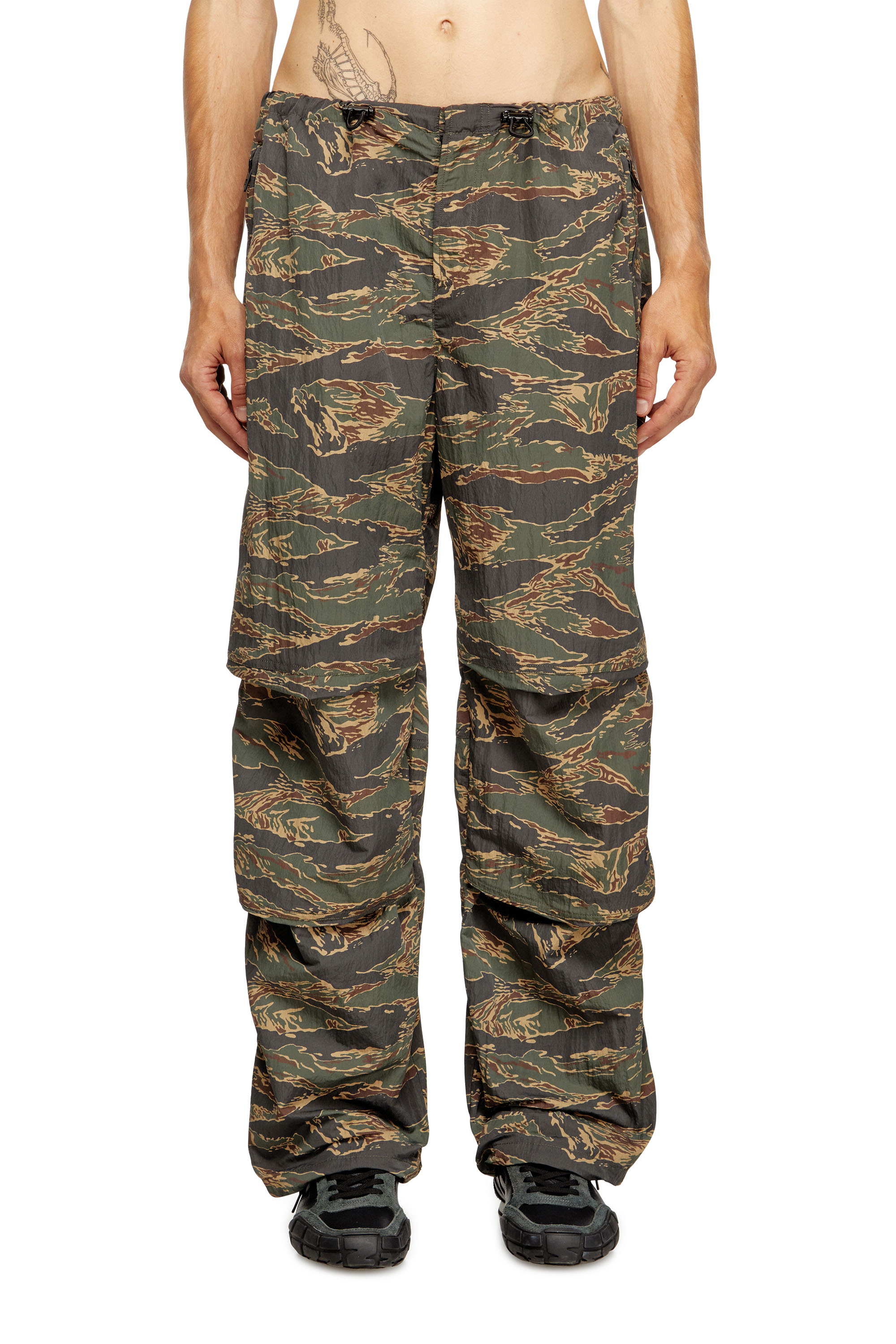 Diesel - P-ANIC, Male's Cargo pants in camo-print nylon in Military Green - 1