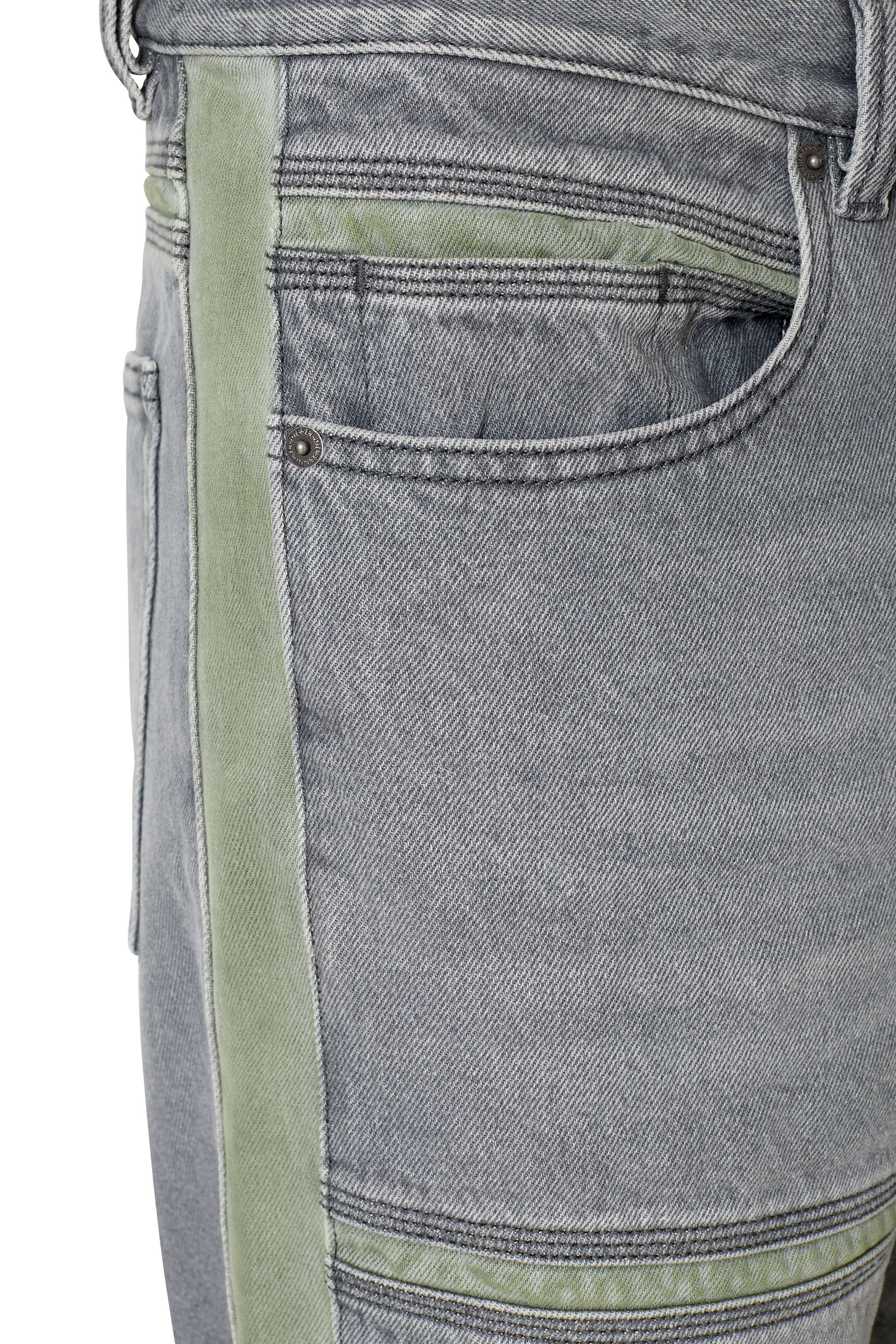 Diesel - D-Mand 007G2 Straight Jeans, Gris Clair - Image 4