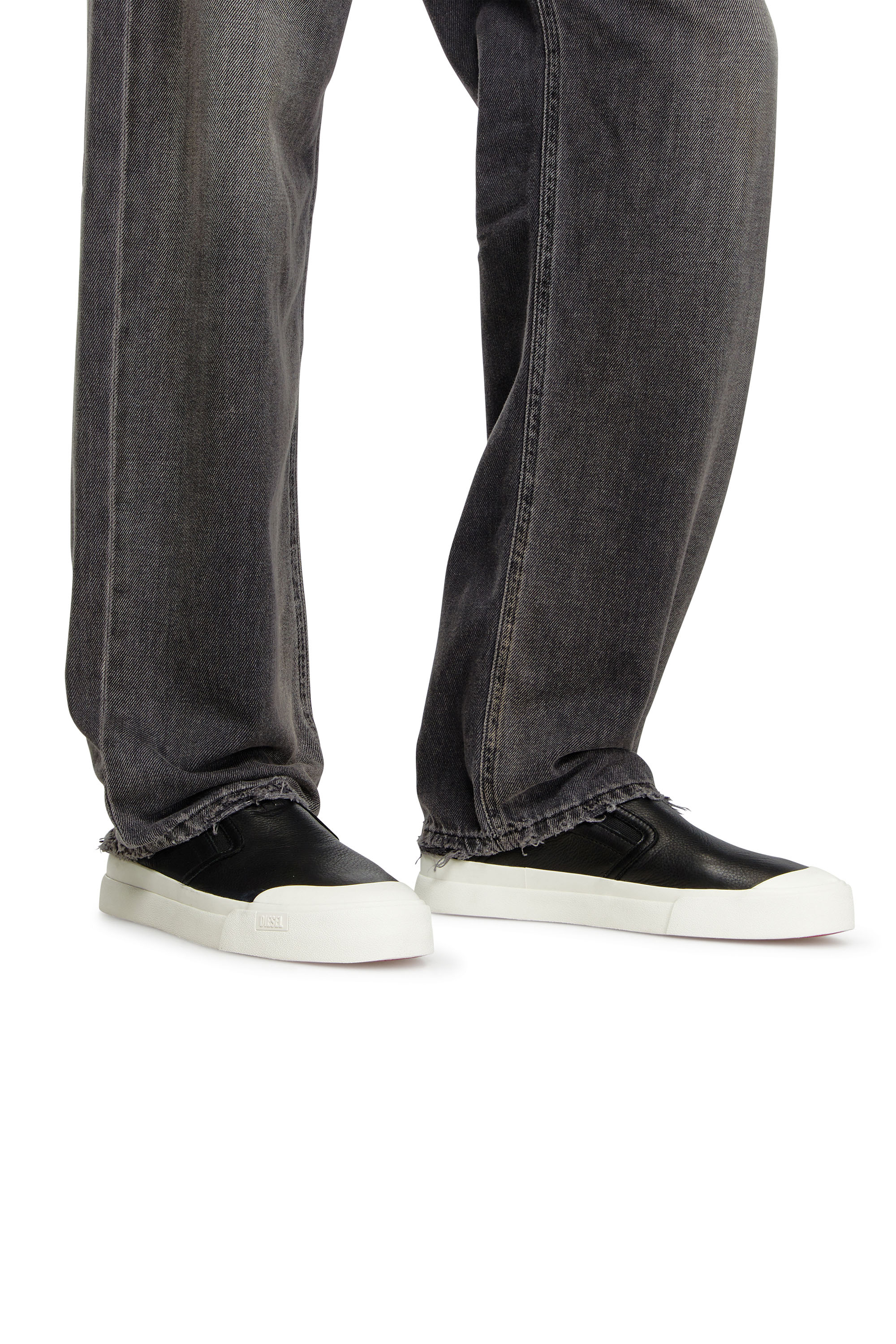Diesel - S-ATHOS SLIP ON, Male S-Athos-Slip-on sneakers in plain leather in Black - Image 7