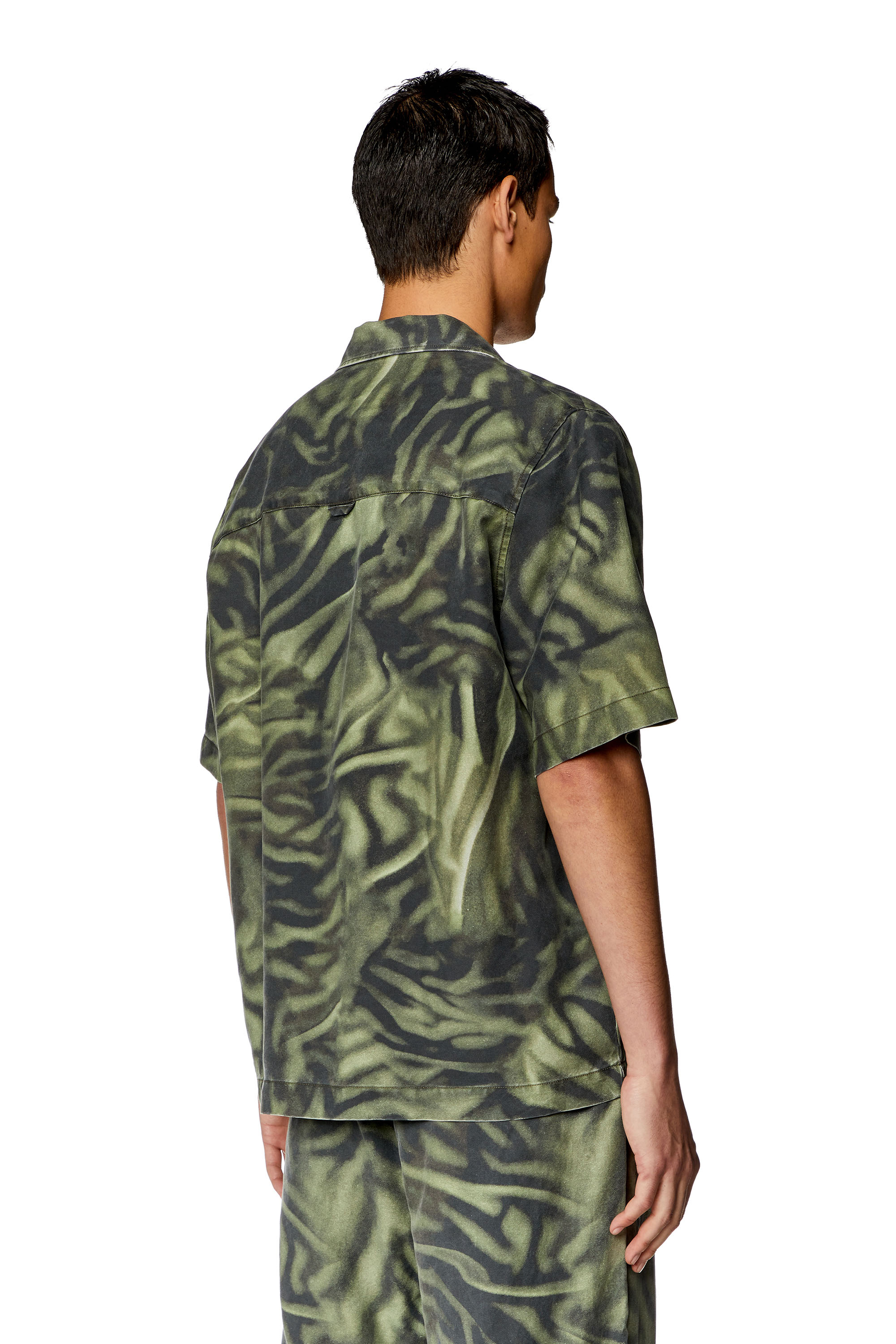 Diesel - S-SAM-ZEBRA, Homme Chemise à manches courtes avec imprimé camouflage zébré in Polychrome - Image 2