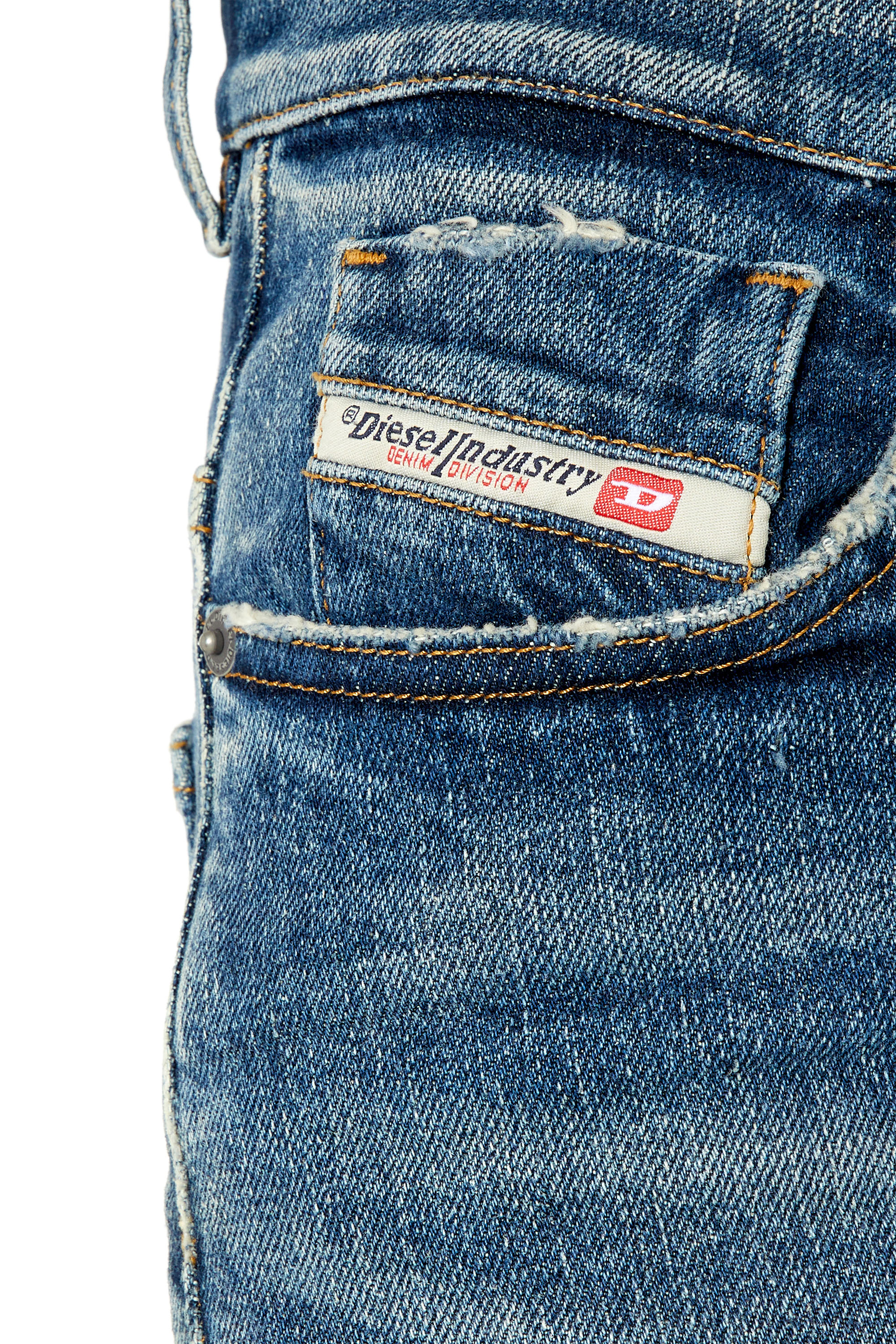 Diesel - 2000 Widee 007L1 Bootcut and Flare Jeans, Bleu moyen - Image 3