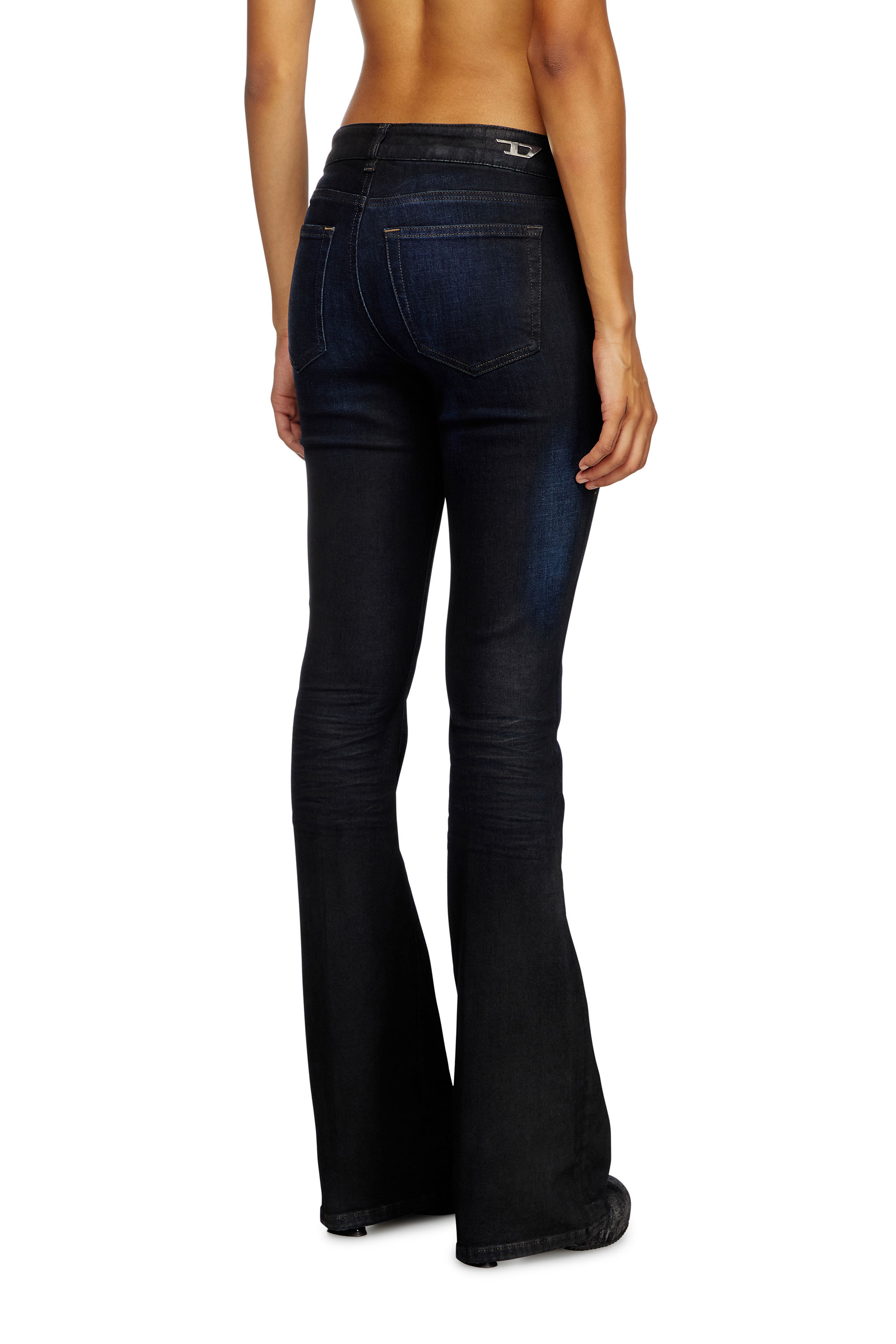 Diesel - Bootcut and Flare Jeans 1969 D-Ebbey 09J18 Femme, Bleu Foncé - Image 4