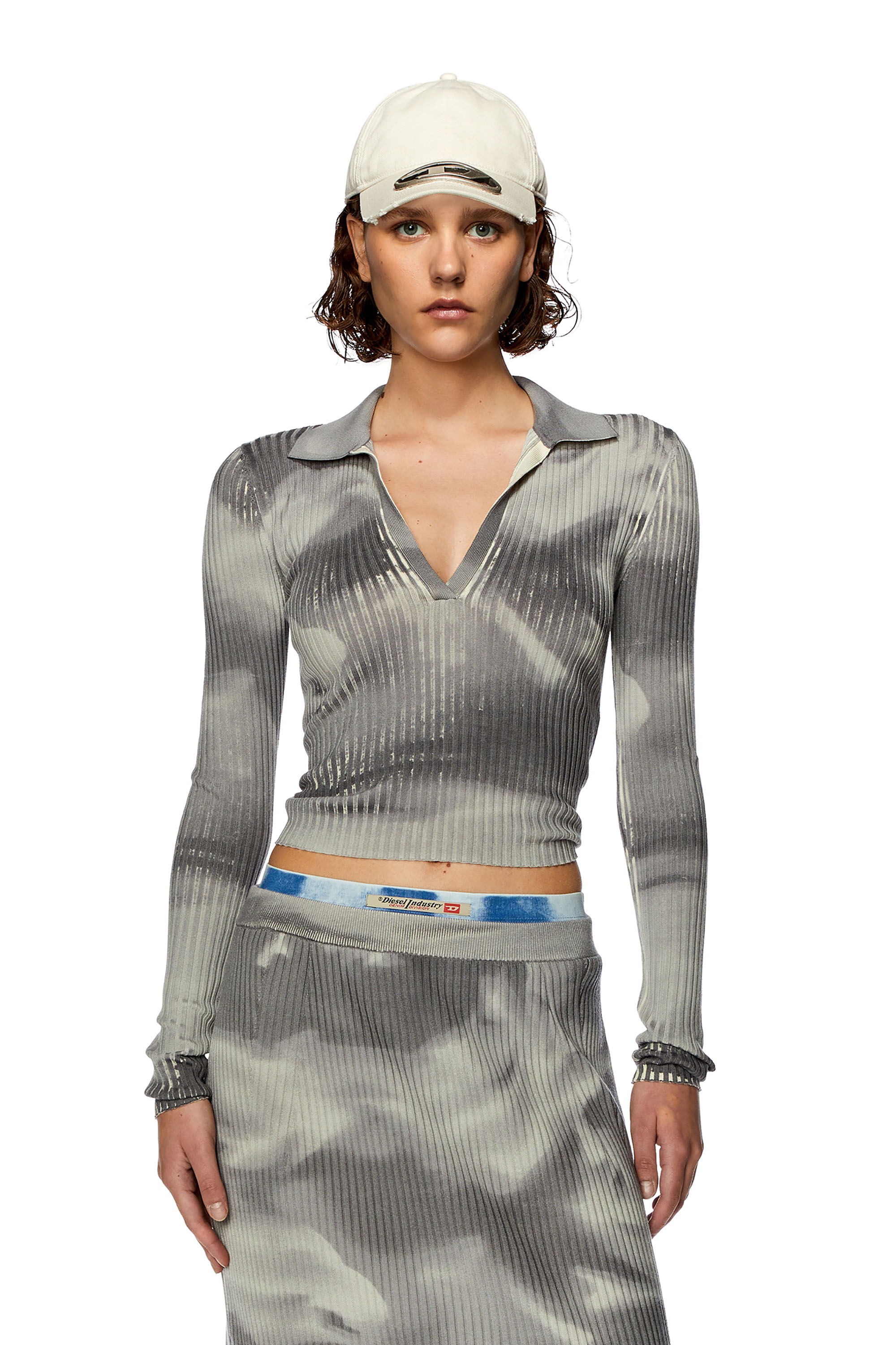 Women's Knitwear - Turtle Neck, Grey