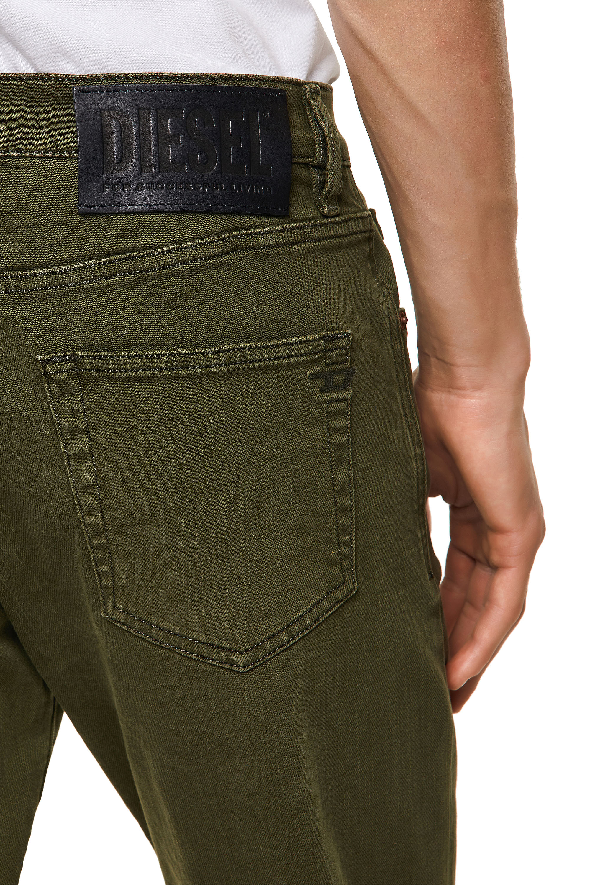 Diesel - 2019 D-STRUKT 09A32 Slim Jeans, Green - Image 4