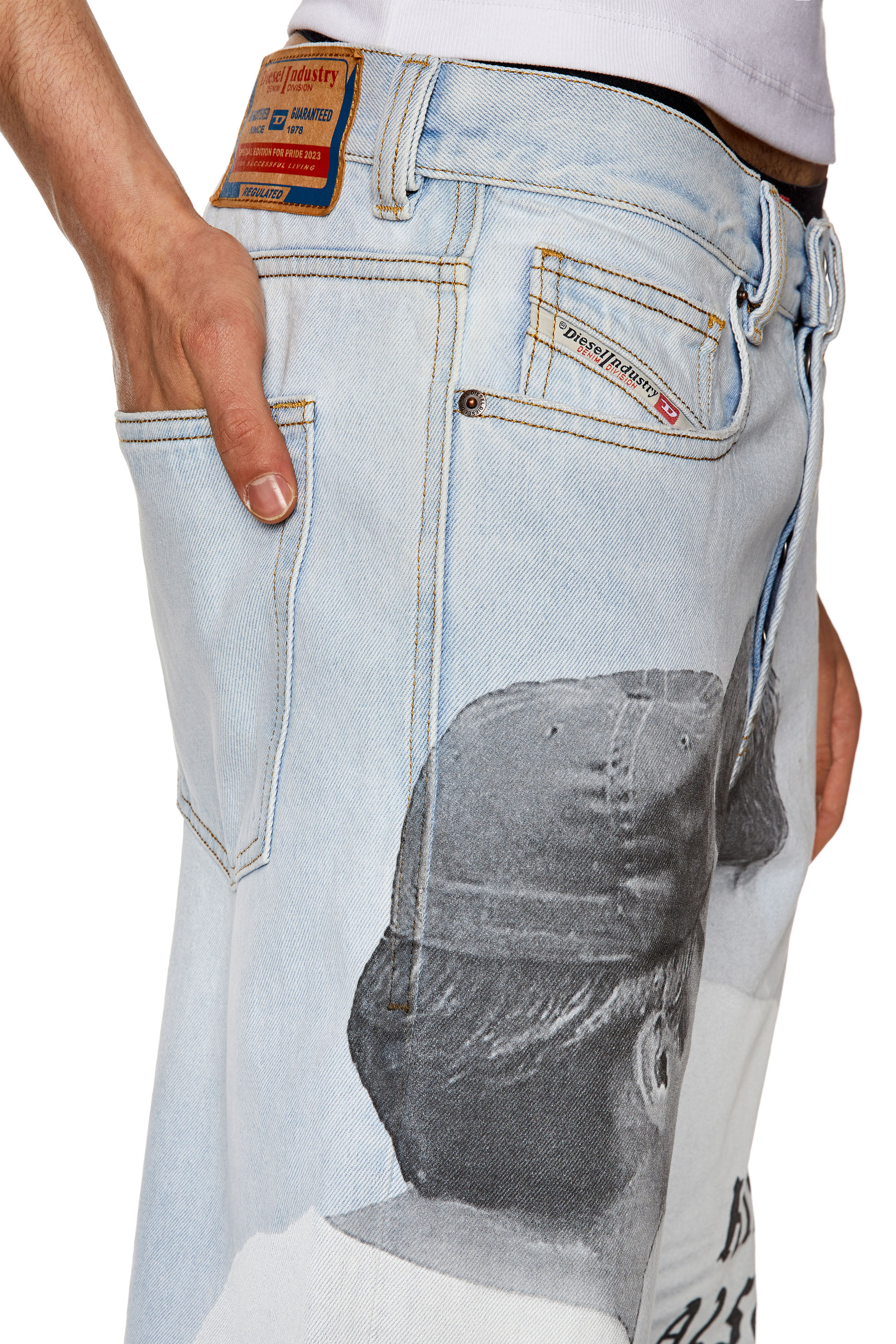 Diesel - Straight Jeans 2010 D-Macs 007U4, Bleu Clair - Image 5